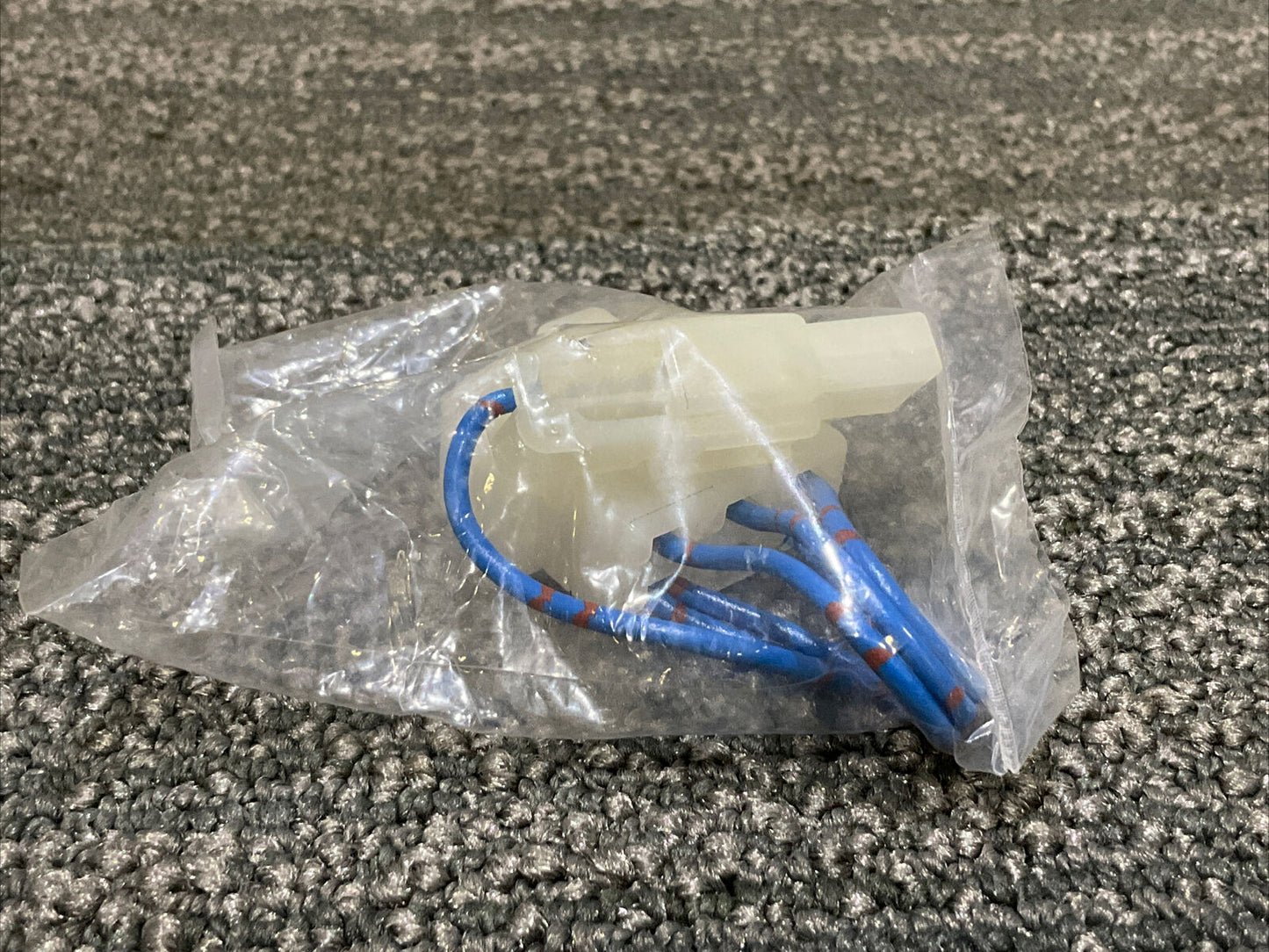 HITACHI 3319423740 CABLE ASSEMBLY 222
