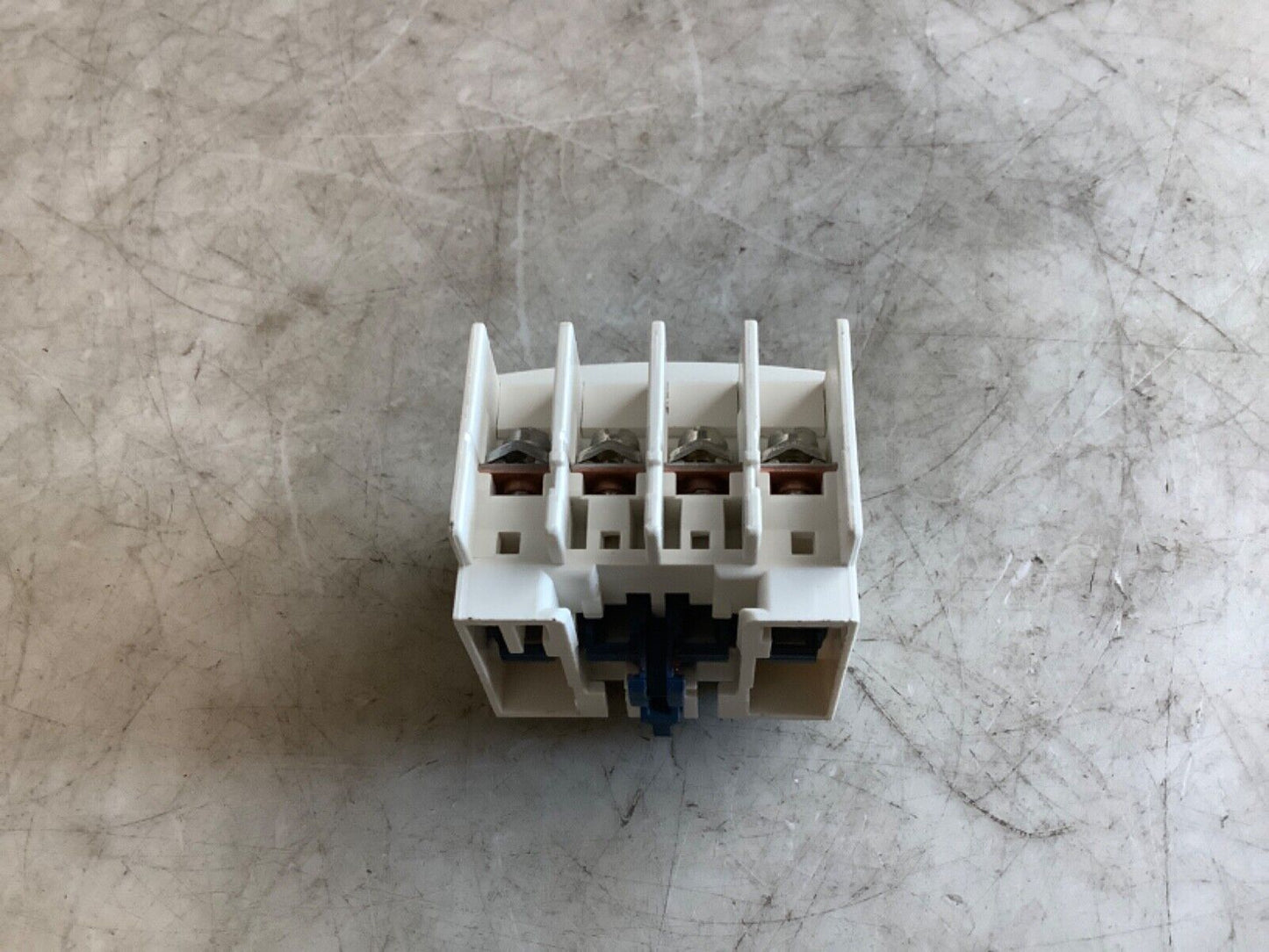 SCHNEIDER LADN406 AUXILIARY CONTACT BLOCK 222