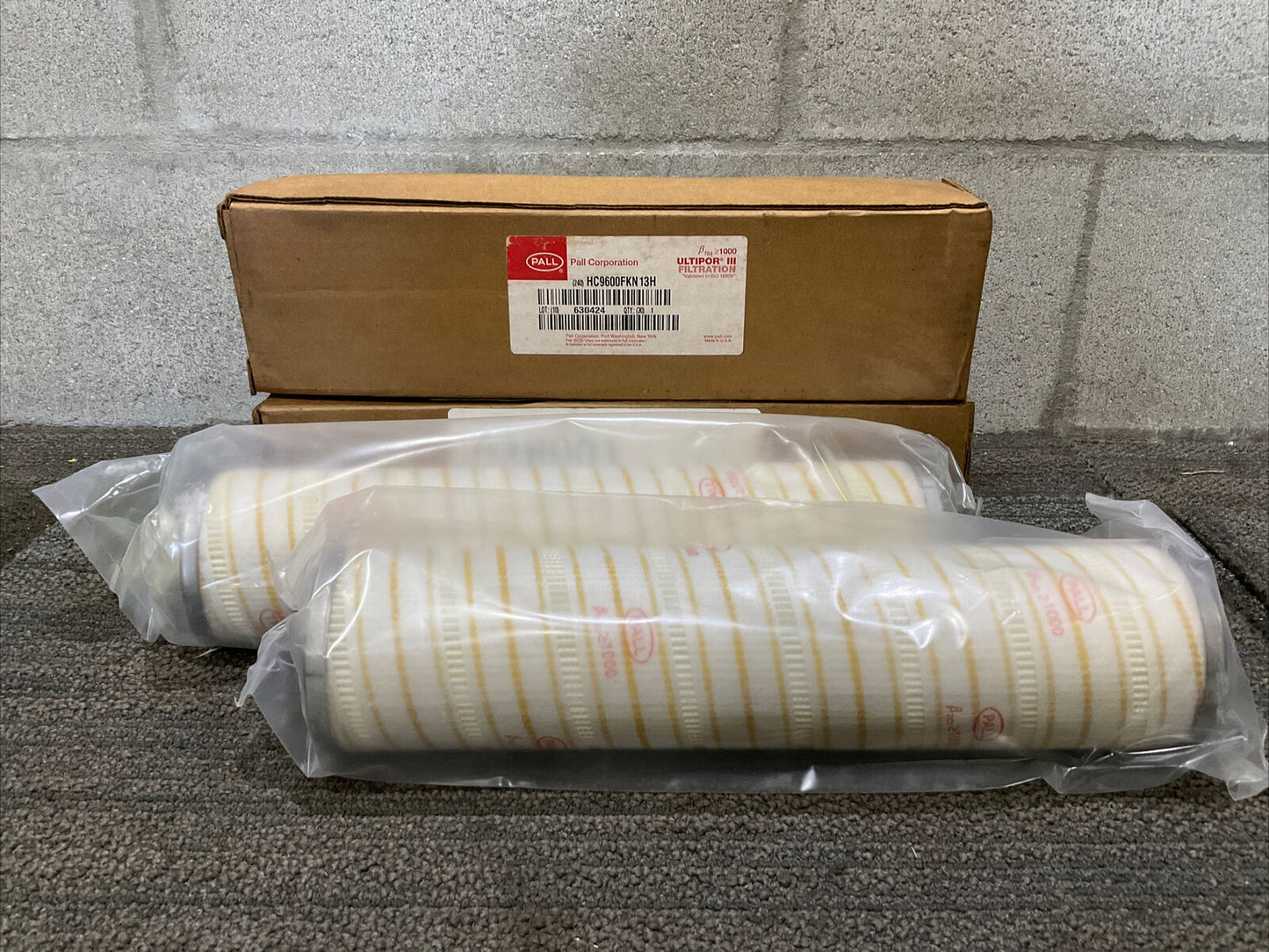 PALL HC9600FKN13H HYDRAULIC FILTER ELEMENT 678 LOT OF 2
