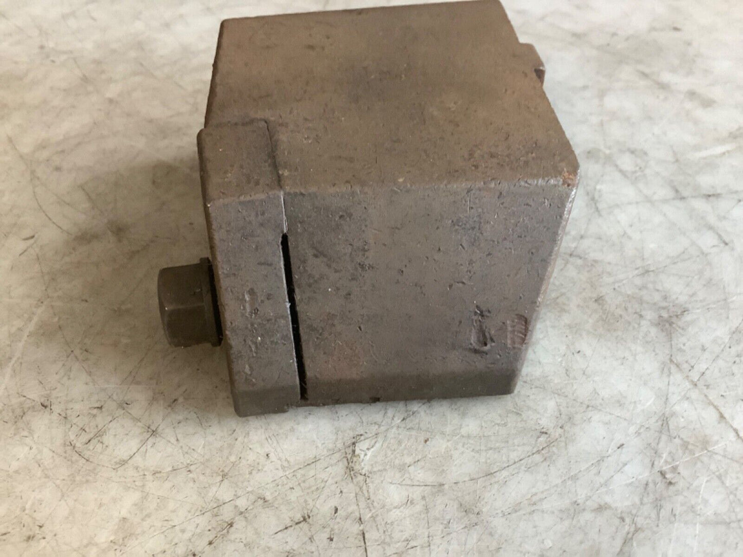 BROWN & SHARPE 22 TOOL HOLDER HIGH BACK 333