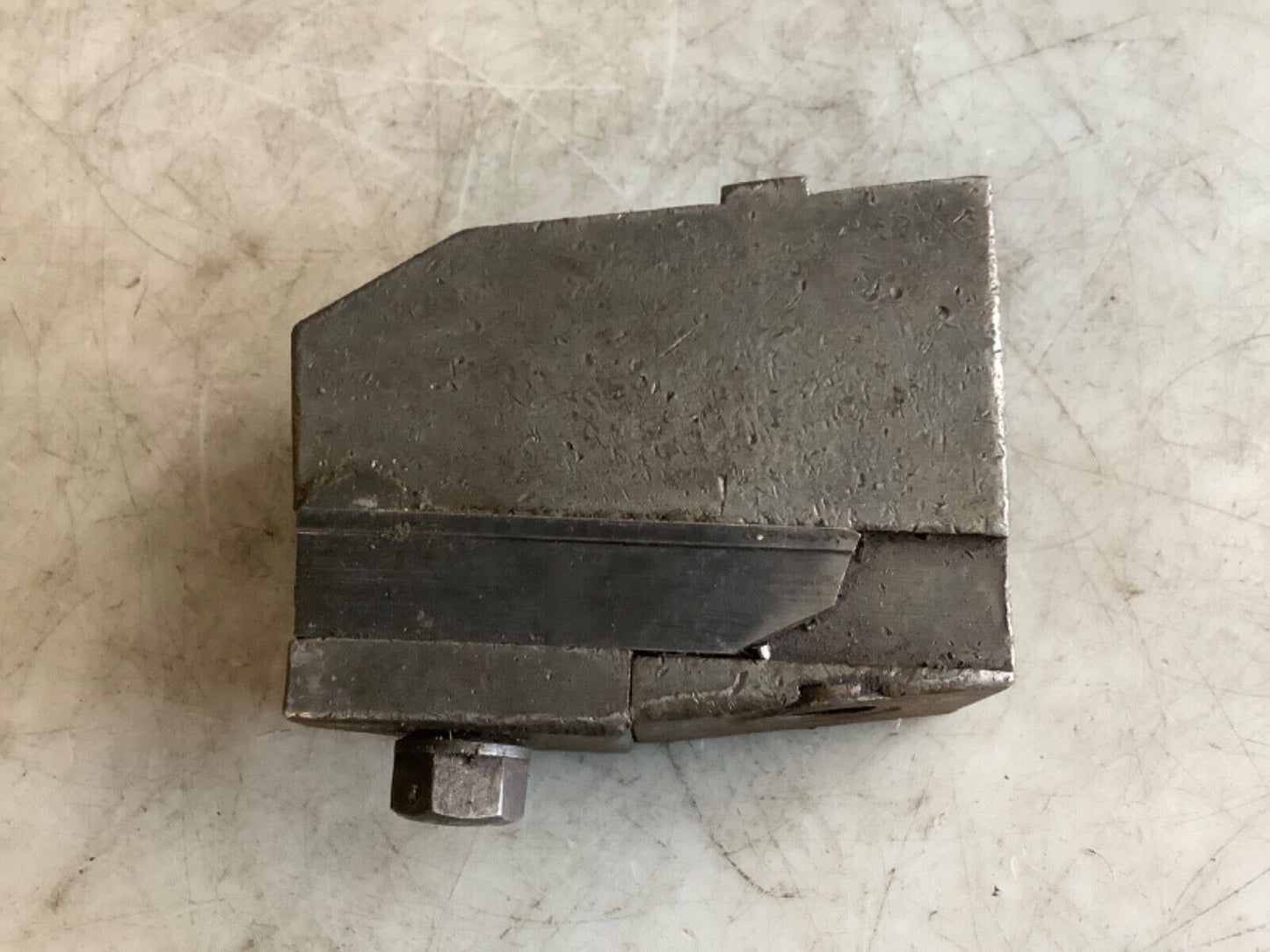 BROWN & SHARPE 22 TOOL HOLDER HIGH BACK 333