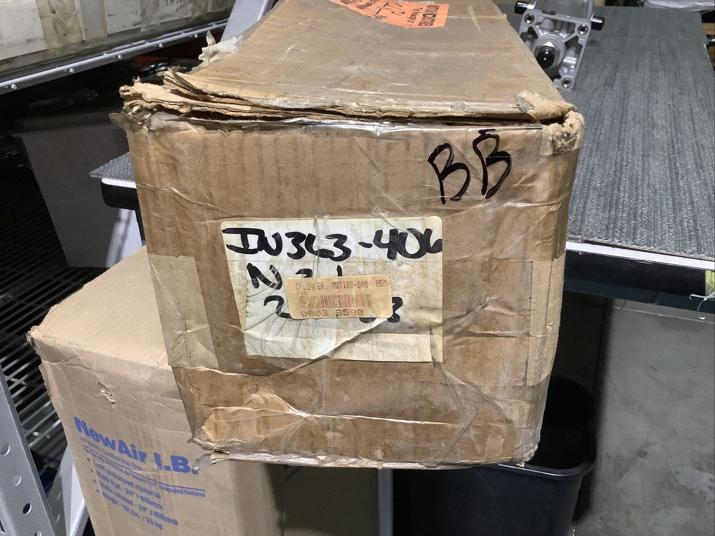 SMC MBT100-800 TIE ROD CYLINDER DDD