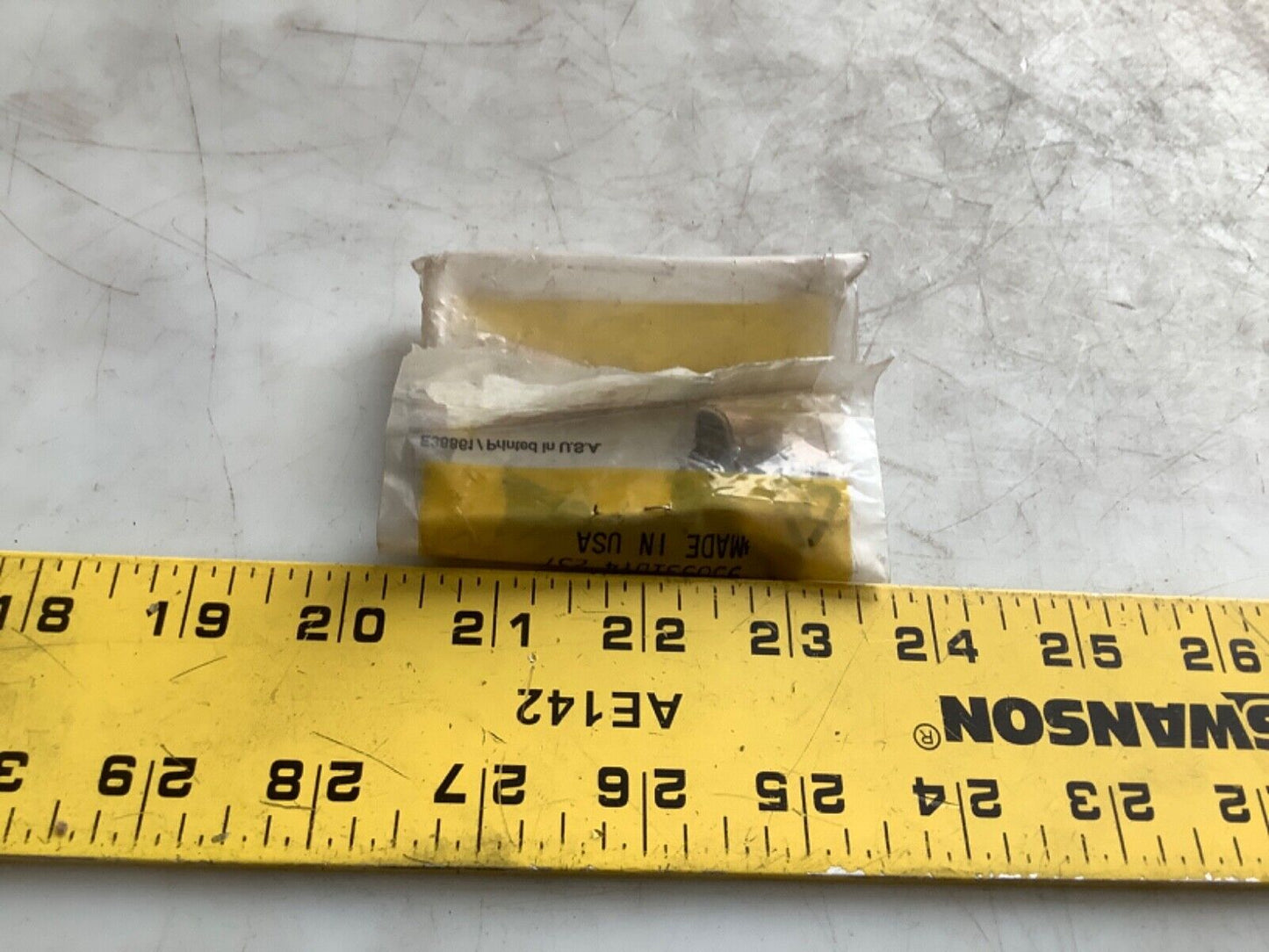 JOHN DEERE T142260 STRAP