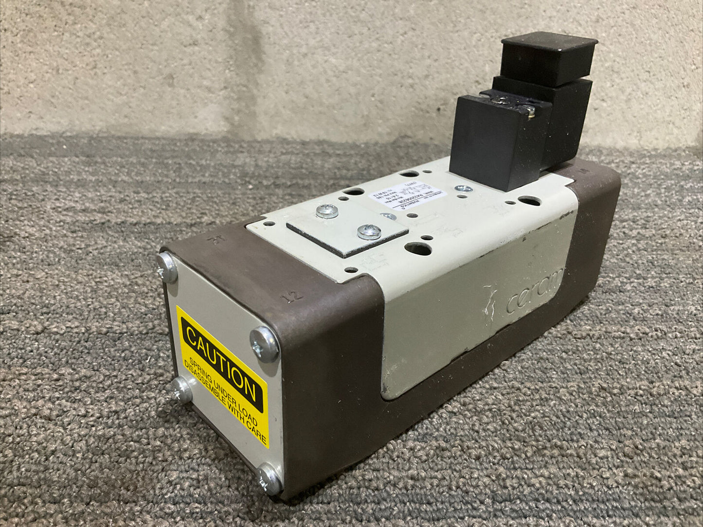 AVENTICS R432006238 CERAM SINGLE SOLENOID VALVE 222