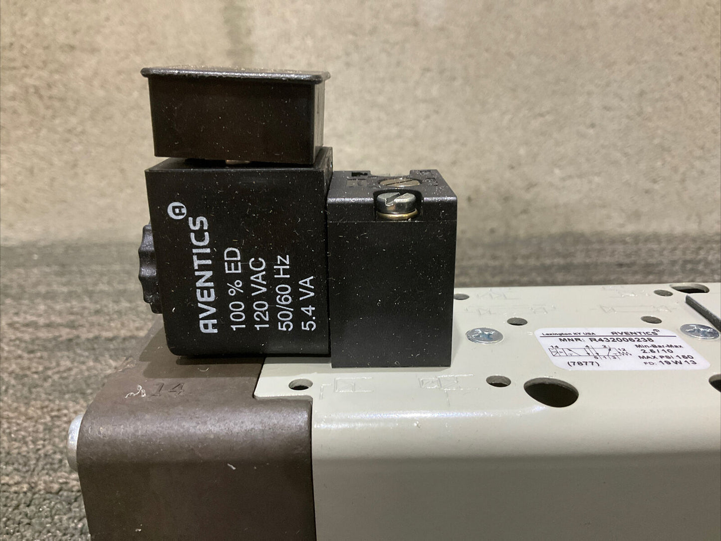 AVENTICS R432006238 CERAM SINGLE SOLENOID VALVE 222