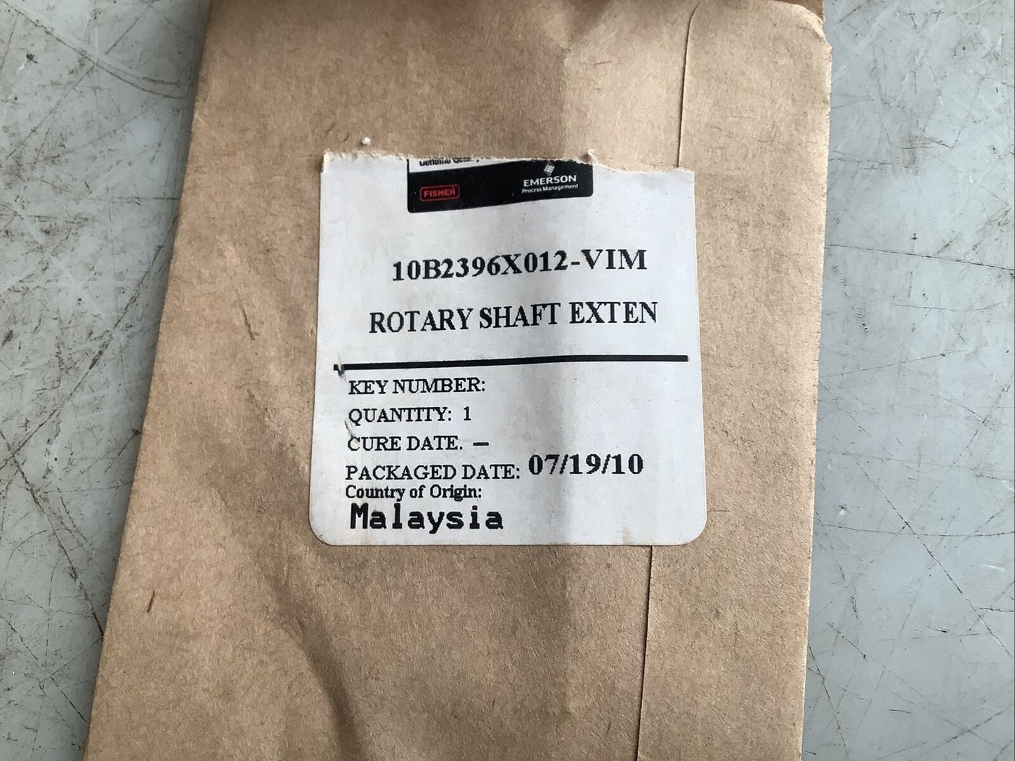 FISHER 10B2396X012-VIM ROTARY SHAFT EXTENSION