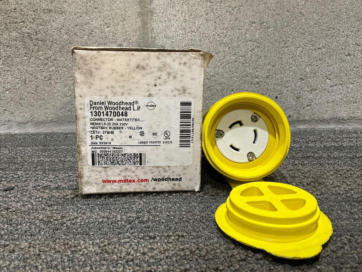 WOODHEAD MOLEX 130470048 WATERTITE CONNECTOR L6-20 20A 250V NEOTEX RUBBER 222
