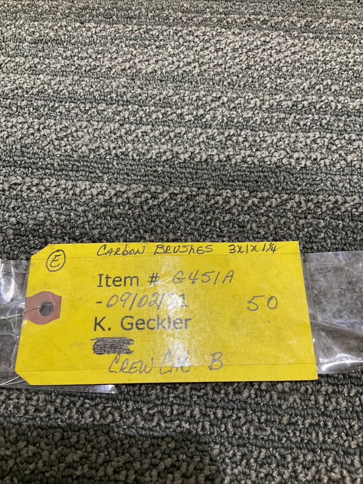 PURE G451A CARBON BRUSHES 3X1X1.25 LOT OF 48 -444