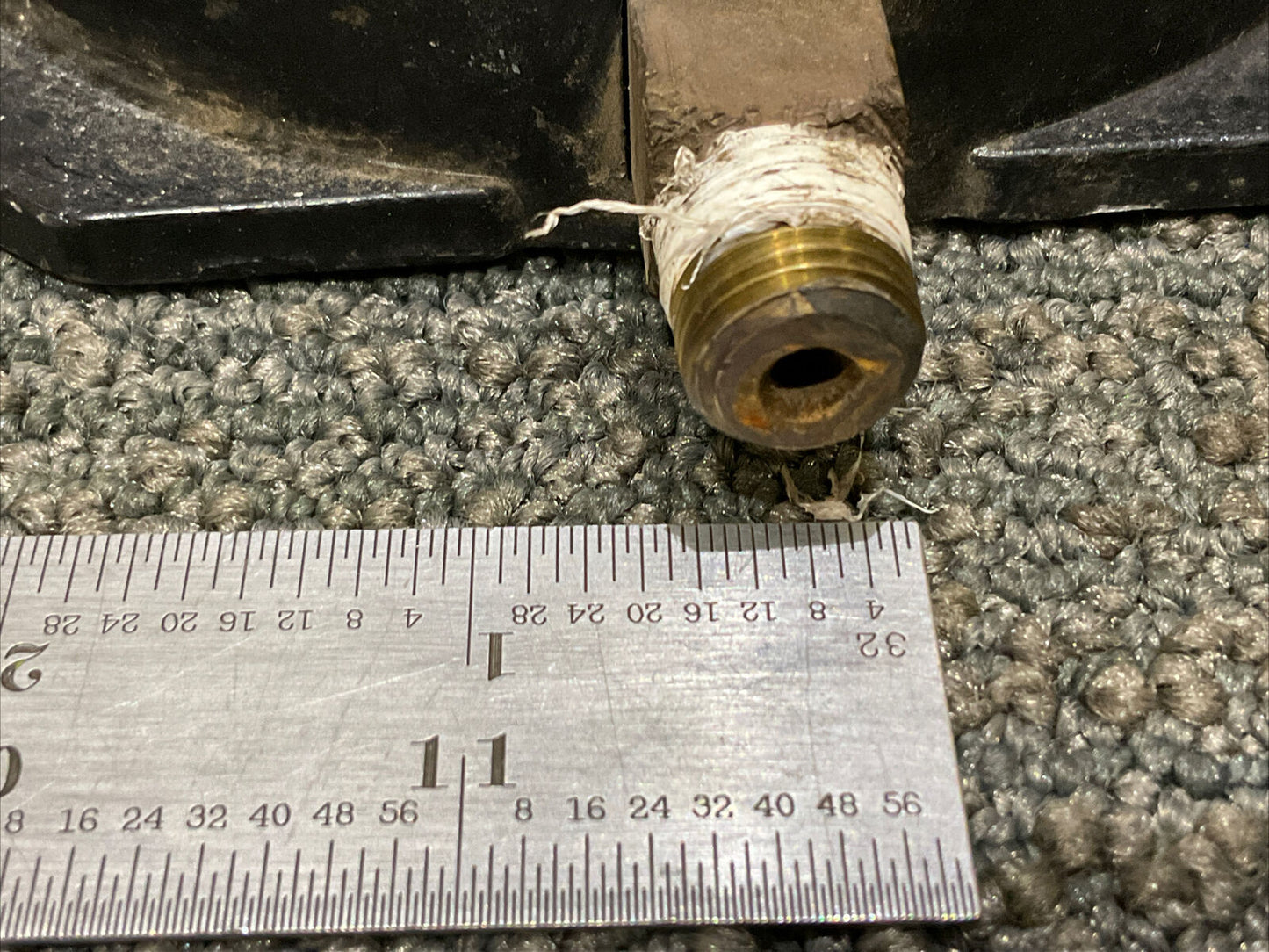 WEISS 9011-04 PRESSURE GAGE 100 PSI BRONZE TUBE 222