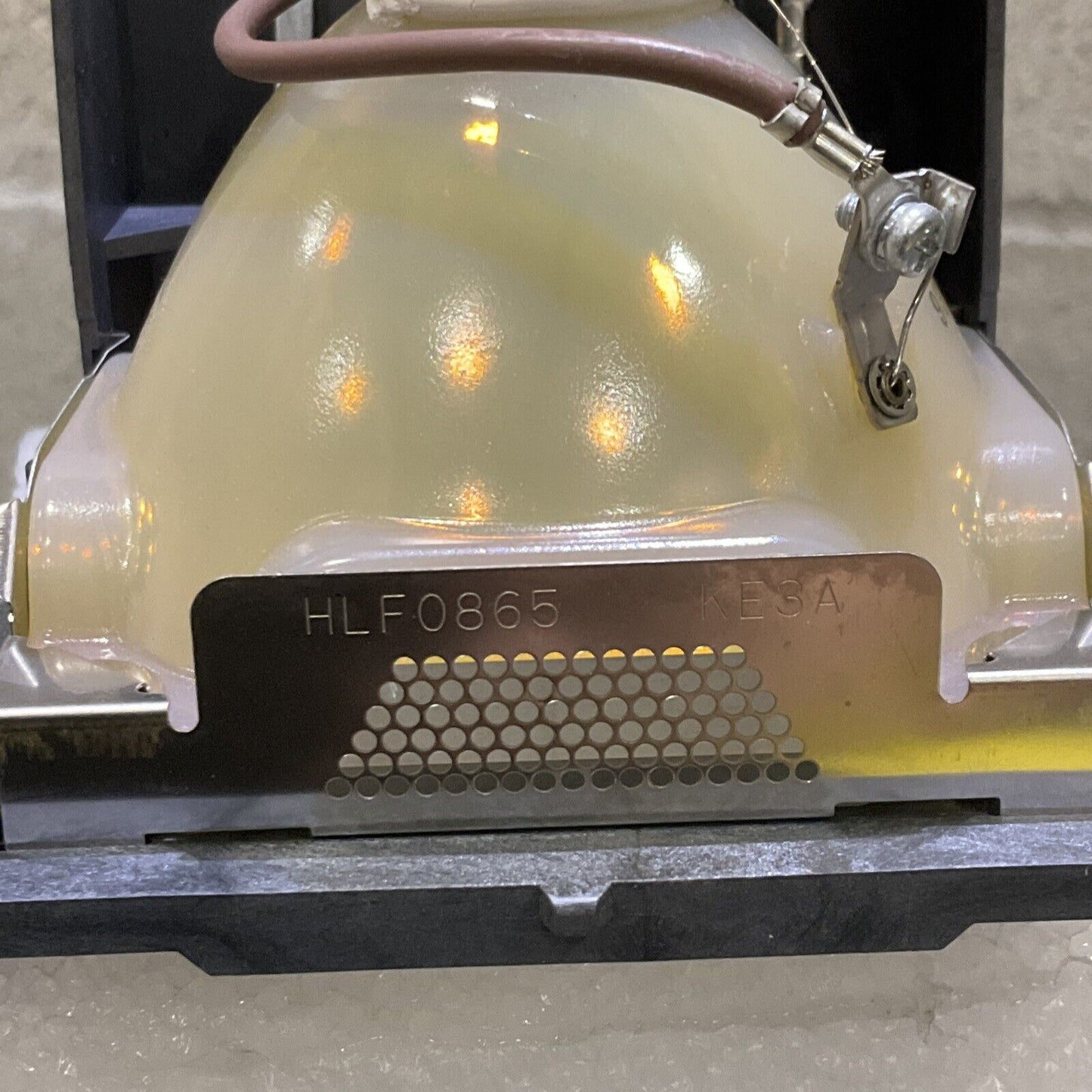 USHIO HG PROJECTOR LAMP