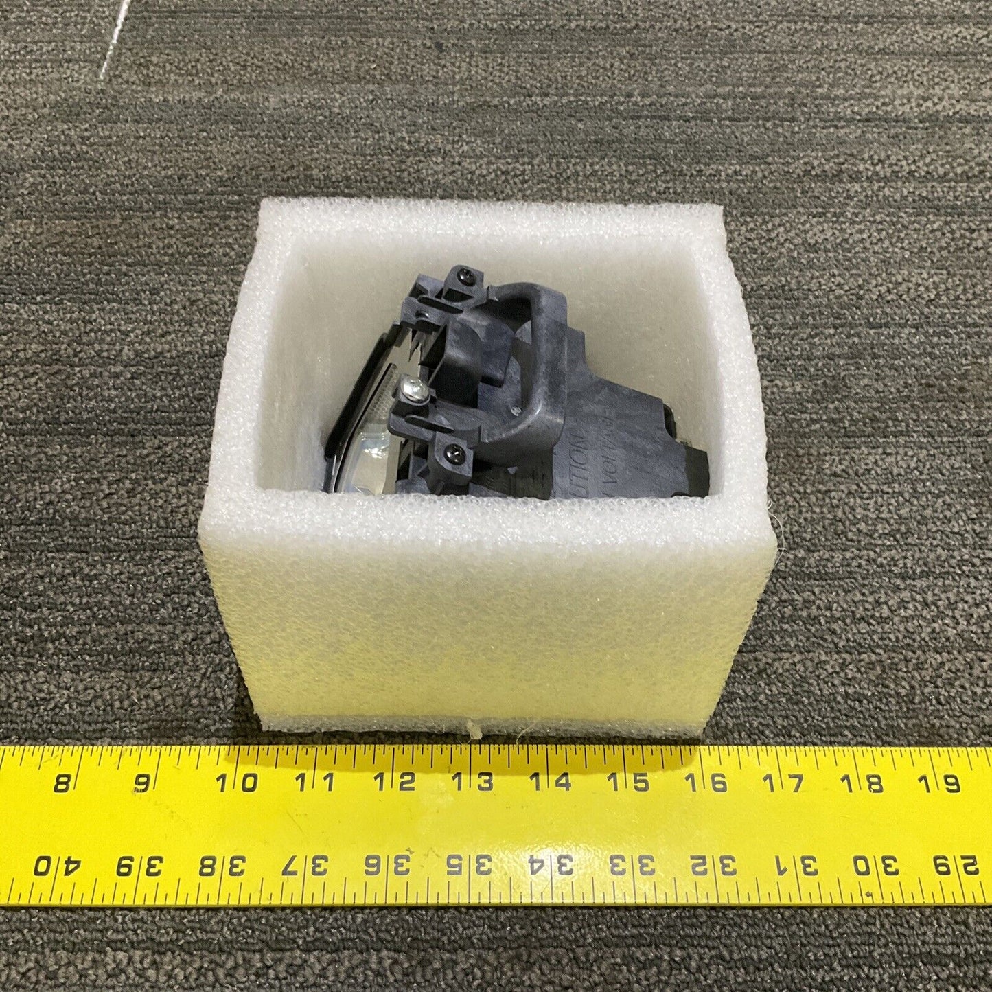 USHIO HG PROJECTOR LAMP