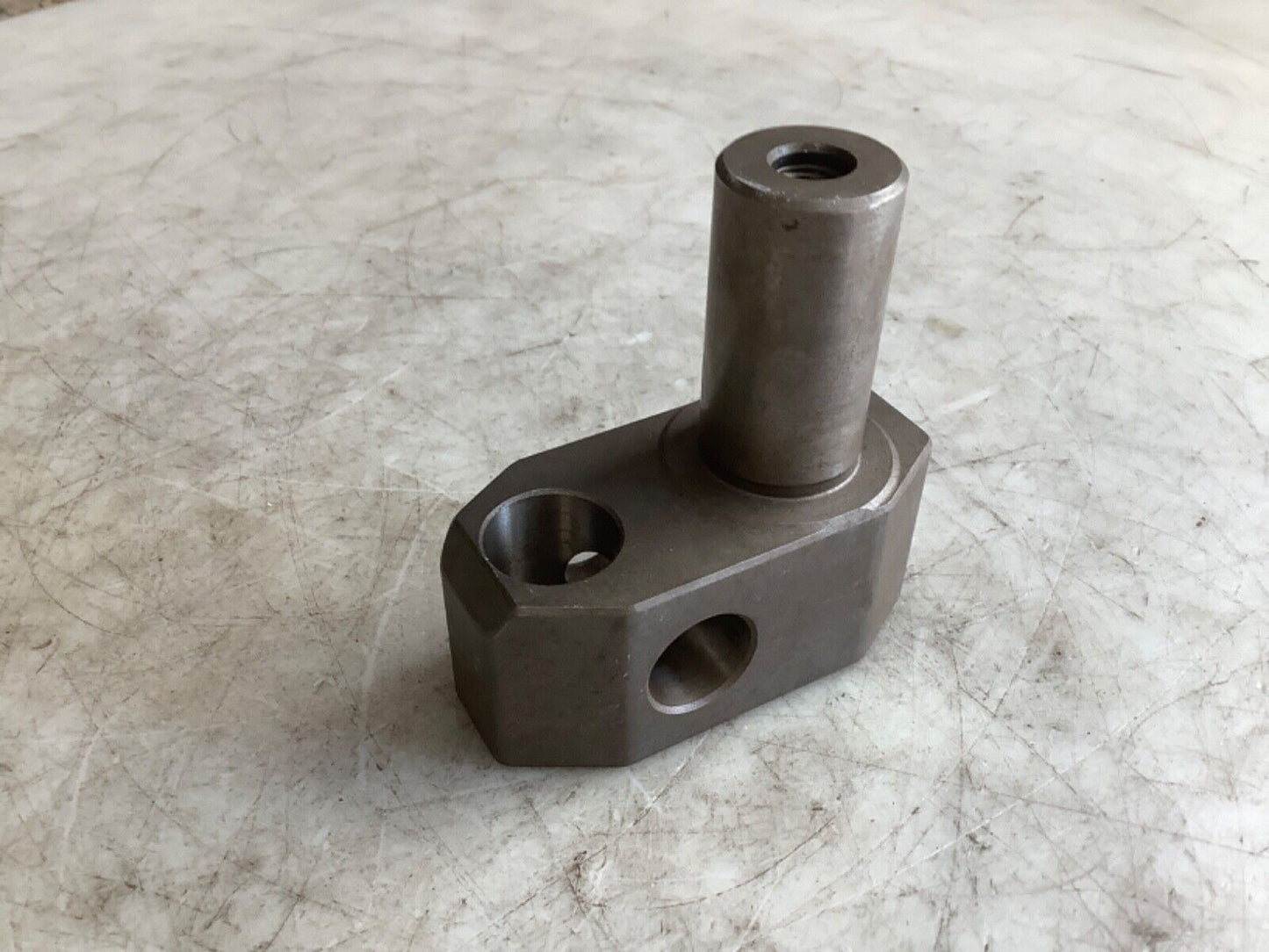BROWN & SHARPE 2030-122 TOOL HOLDER 333