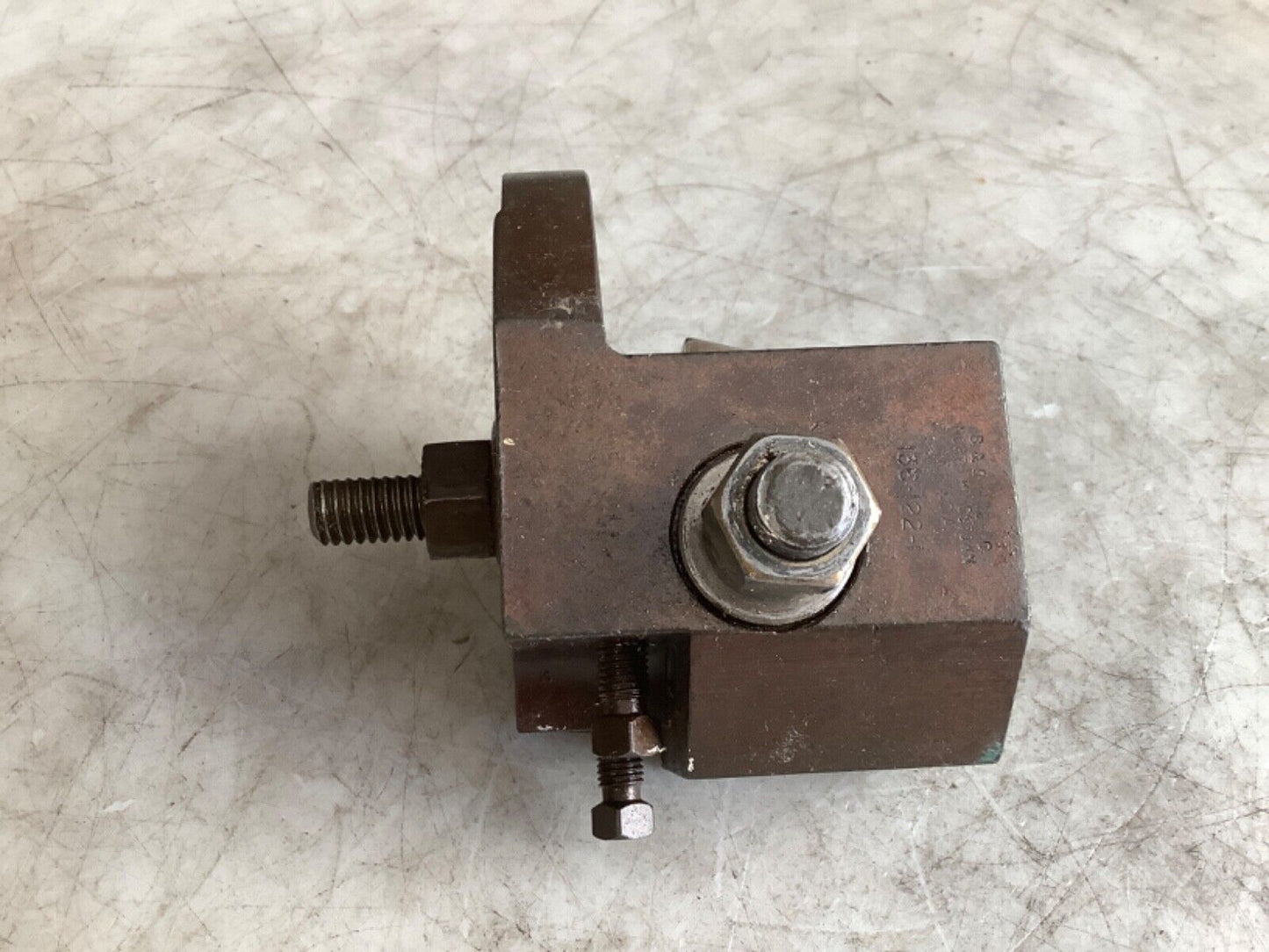BROWN & SHARPE 136-122-1 TOOL HOLDER 333