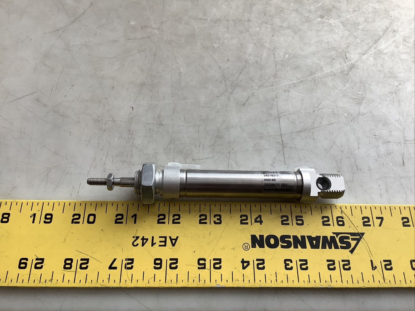 FESTO DSNU-5/8-1.5-P AIR CYLINDER 999