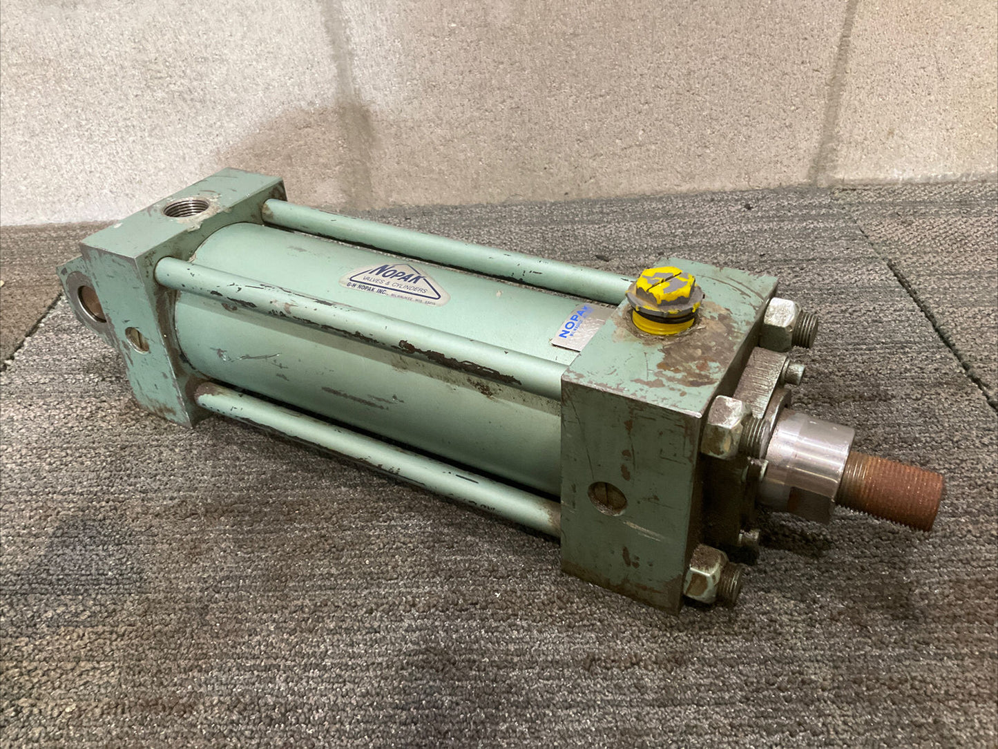 NOPAK 1204665 CL3 3.25X8E HYDRAULIC CYLINDER 3.25 BORE 8 STROKE