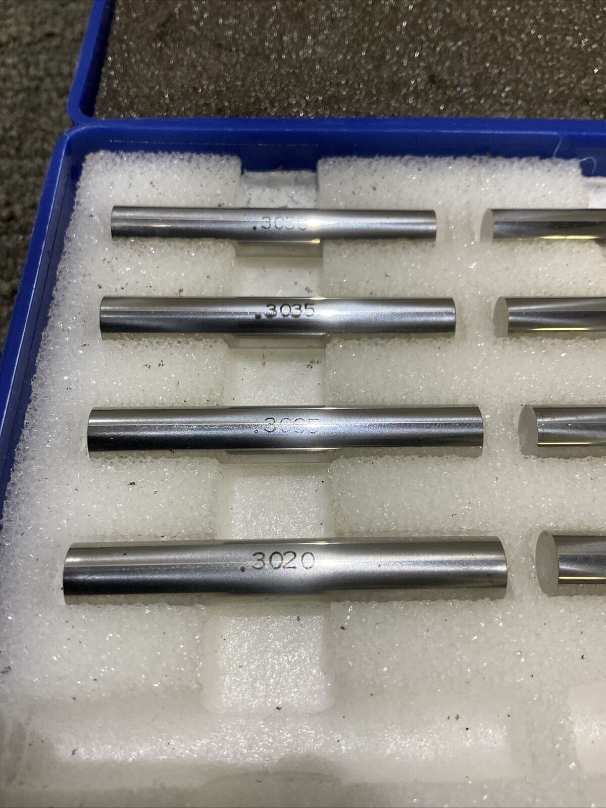 VAN GAUGE .3020-.326 17 PIECE PIN GAUGE SET 333