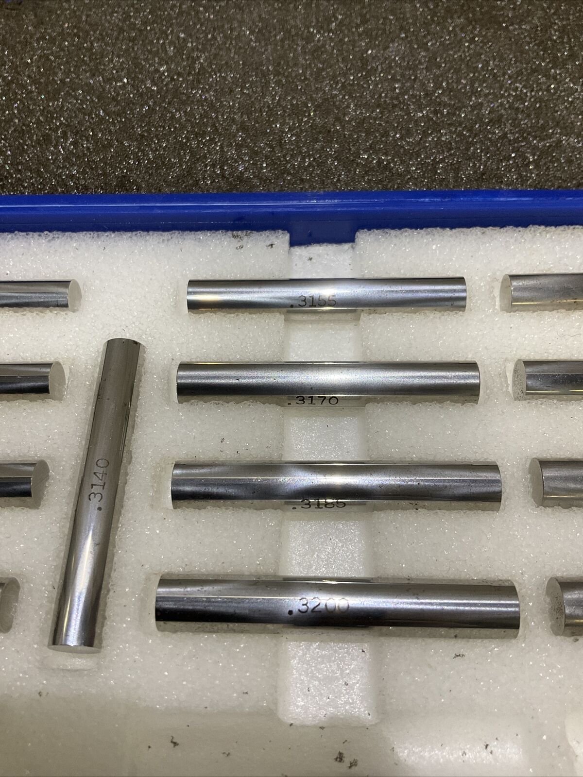 VAN GAUGE .3020-.326 17 PIECE PIN GAUGE SET 333