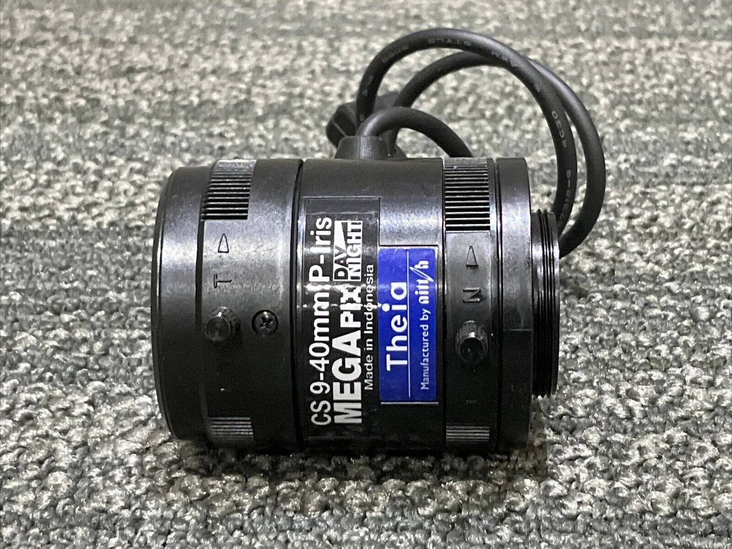 AXIS 5504-901 ACC LENS CS VF 9-40MM F1.5 P-IRIS MP SEALED IN BOX 222