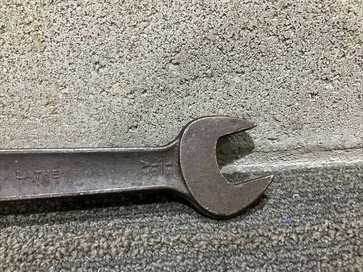 COLCHESTER LATHE 15/16 & 1 5/16 DOUBLE OPENED ENDED WRENCH 333