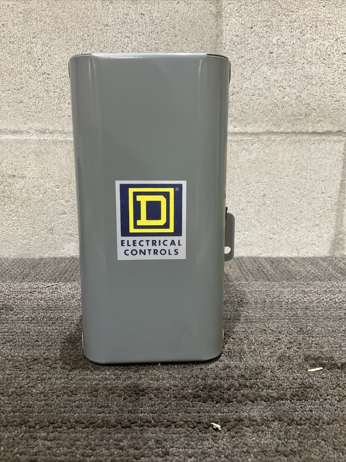 SQUARE D 49746 NEMA 1 ENCLOSURE CLASS 9991 TYPE BCG 444