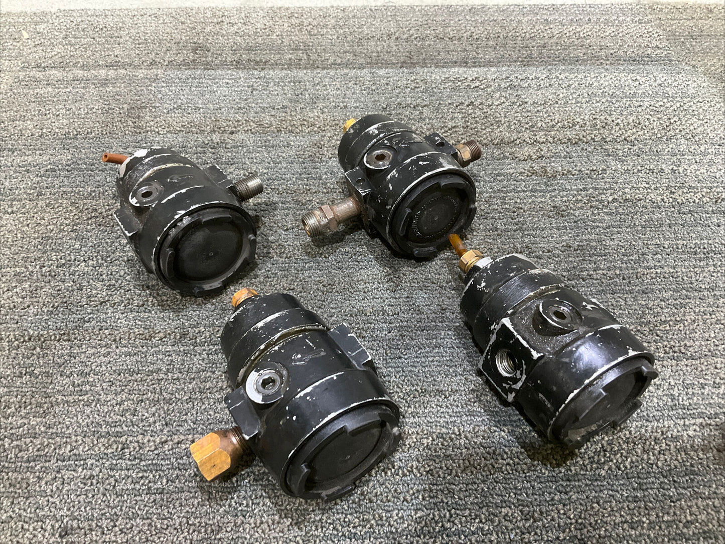 PARKER 11R115PA PILOT OPERATED PRESSURE REGULATOR 444 LOT OF 4