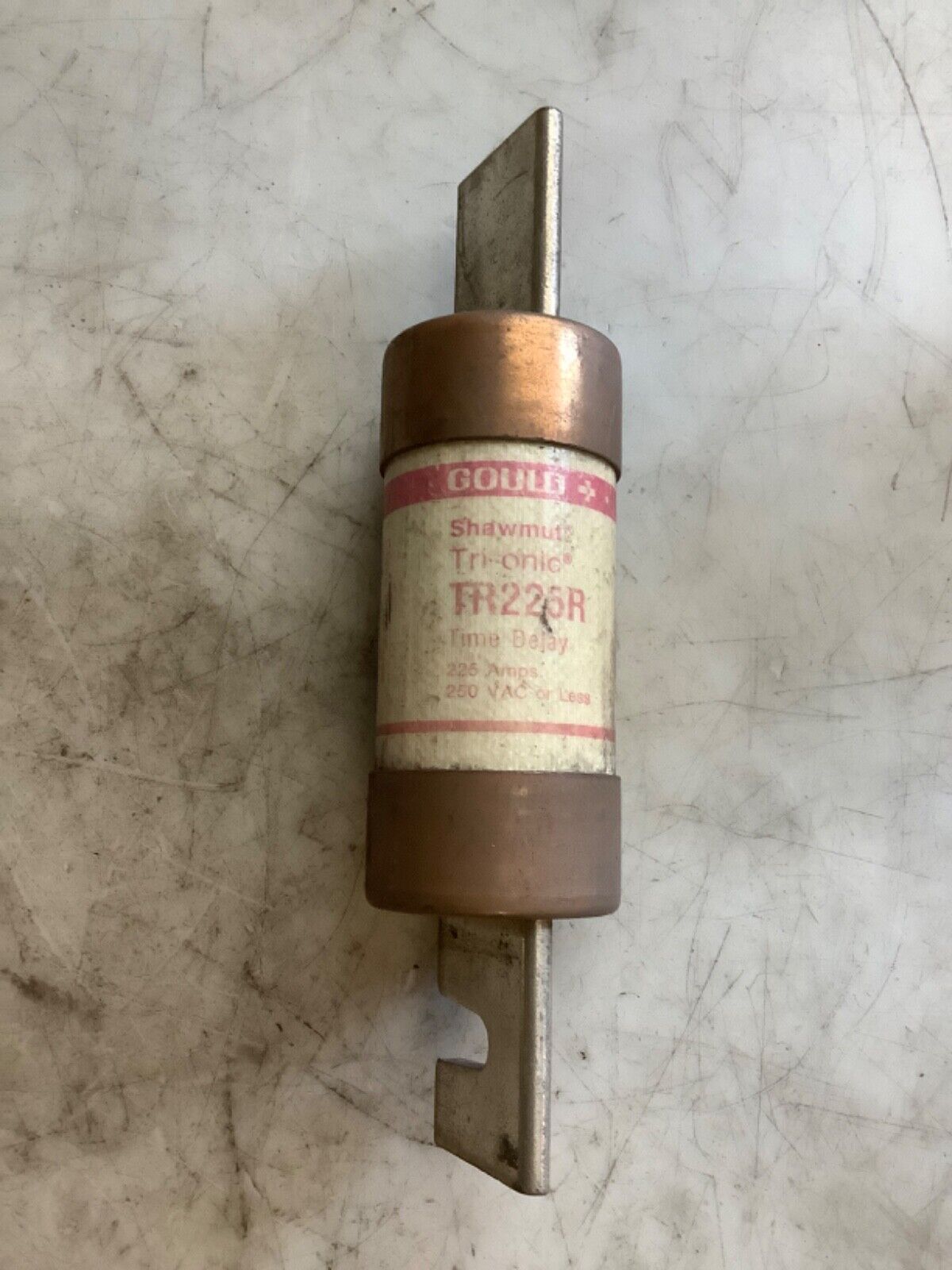 GOULD SHAWMUT TR225R FUSE 250VAC 225A 444 - LOT OF 2