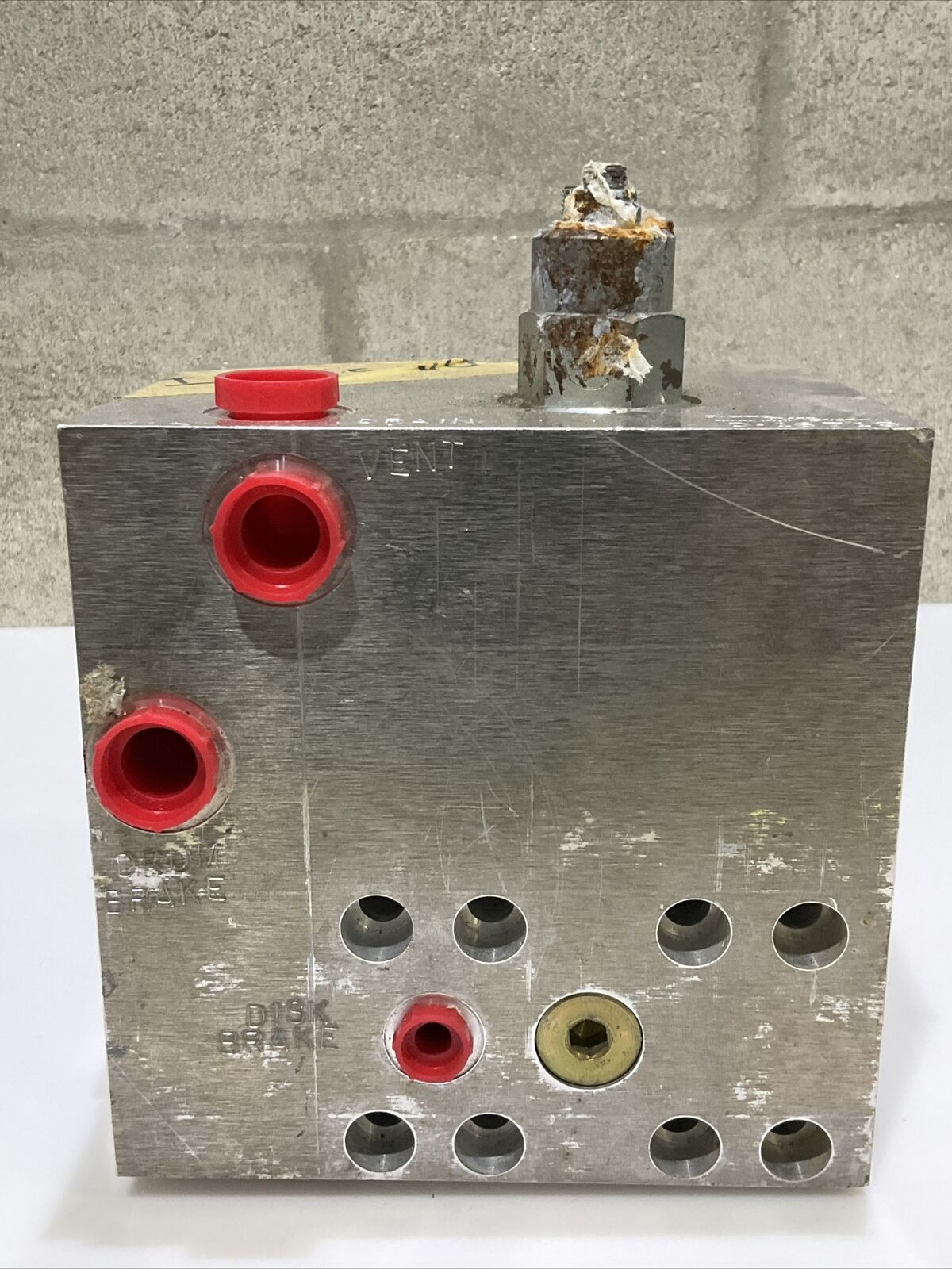 PACIFIC FLUID SYSTEMS D16713 HYDRAULIC MANIFOLD VALVE 678