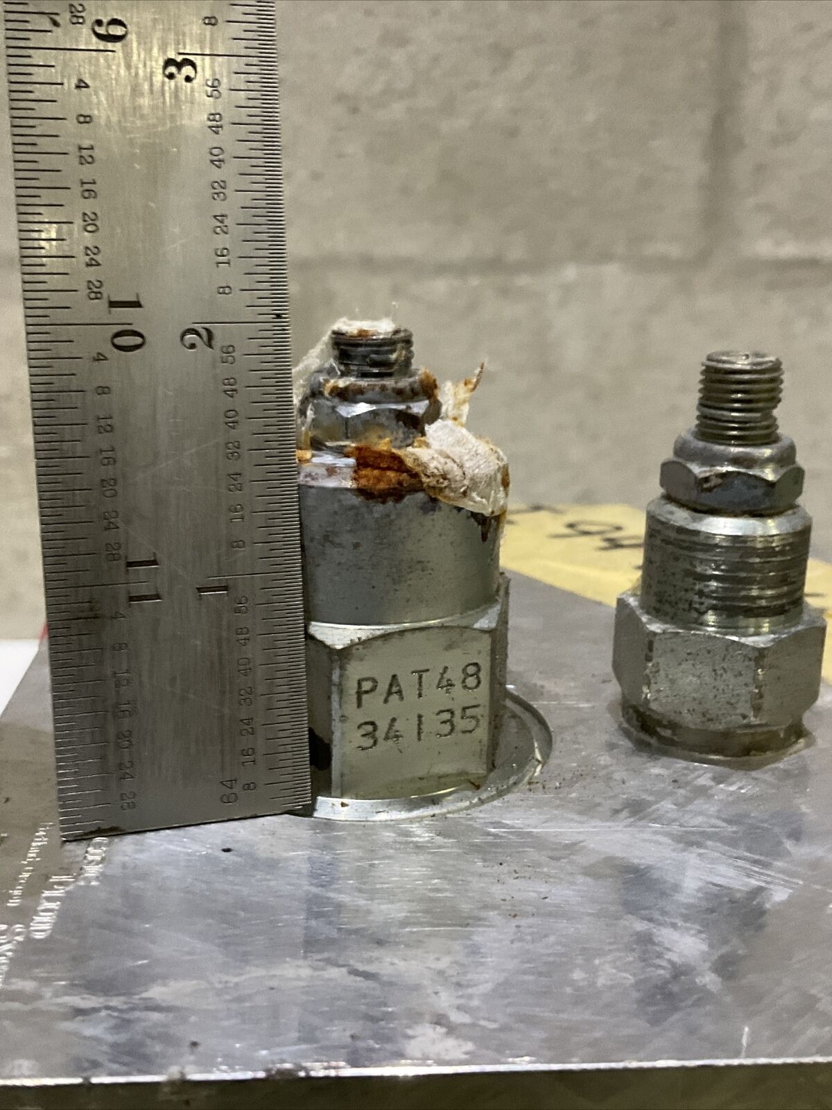 PACIFIC FLUID SYSTEMS D16713 HYDRAULIC MANIFOLD VALVE 678