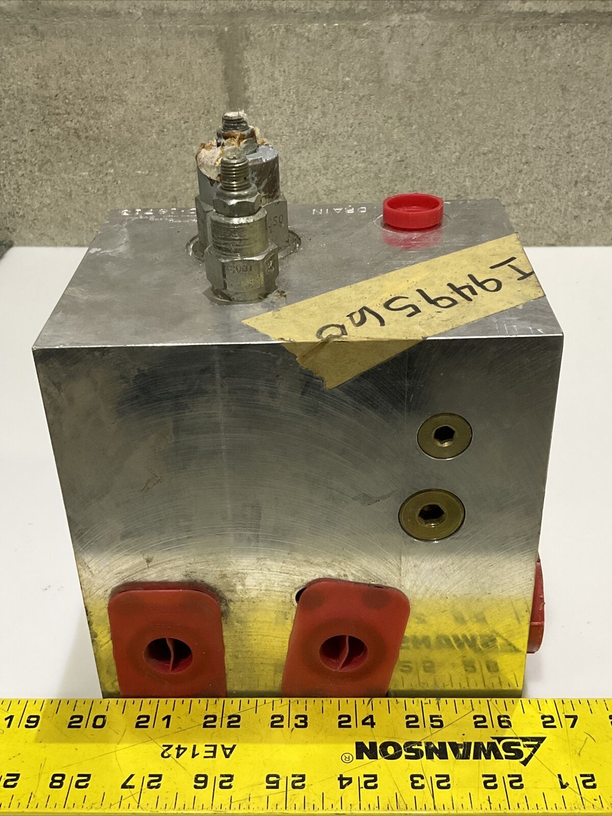 PACIFIC FLUID SYSTEMS D16713 HYDRAULIC MANIFOLD VALVE 678