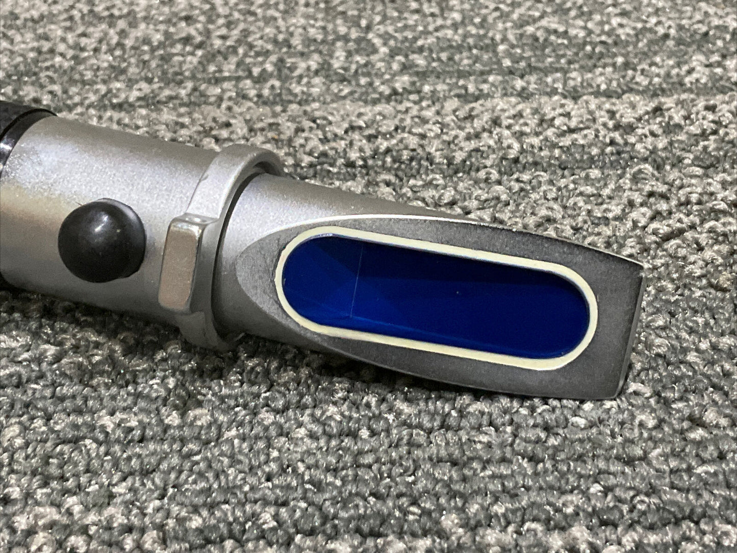 KERNCO 11K26 PORTABLE REFRACTOMETER WITH CASE VINTAGE 222