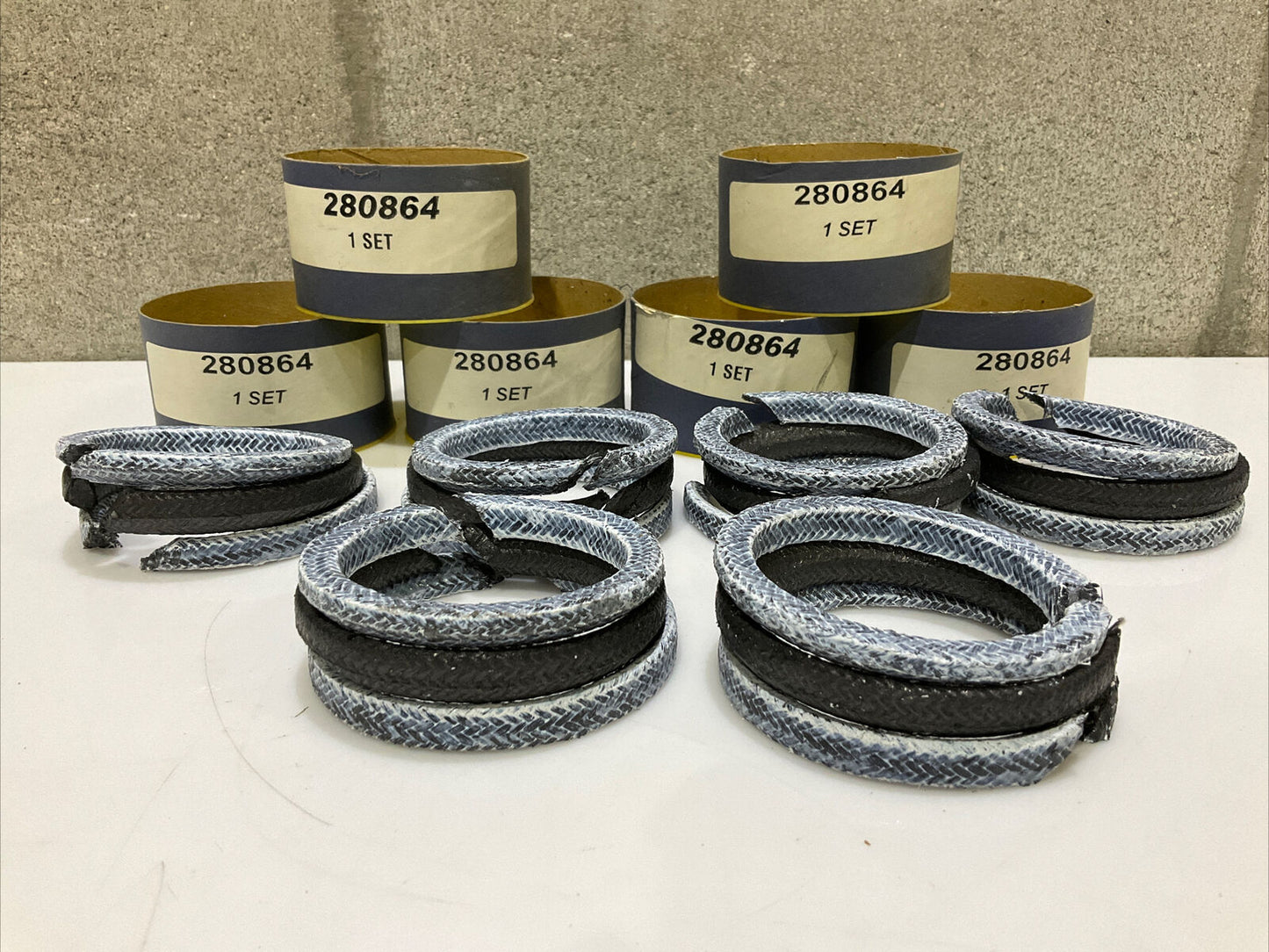 88604 GRAPHITE PACKING SET 3 X 2.38 X 1 678 LOT OF 6