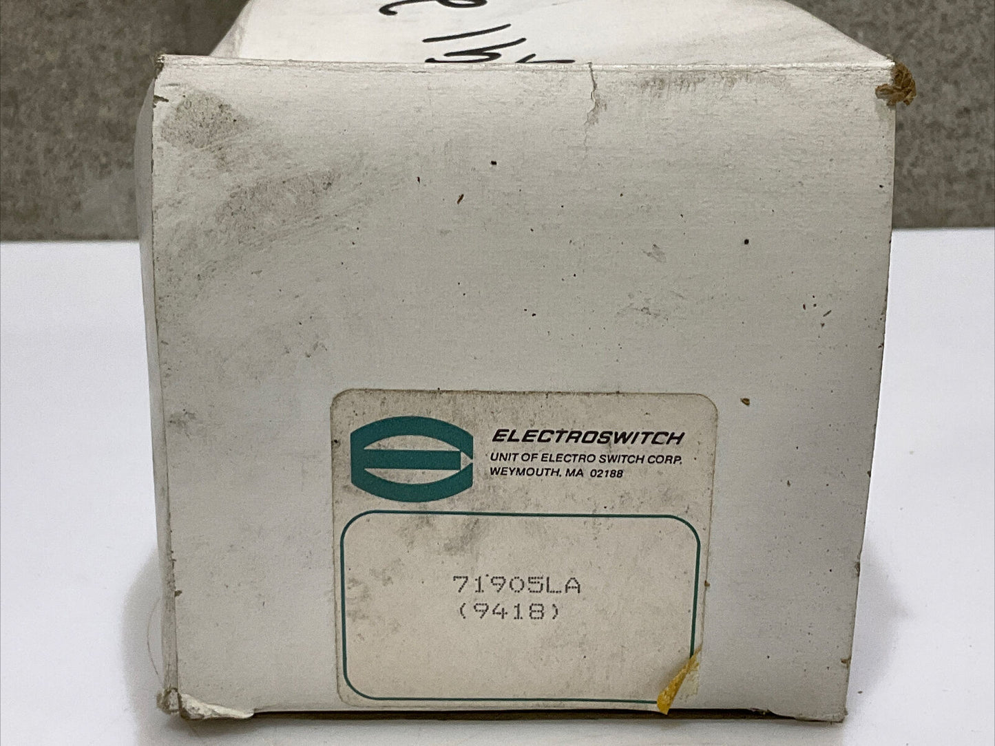 ELECTROSWITCH 71905LA 9739 IGNITOR CONTROL SWITCH SERIES 21 10A 125 VAC 678