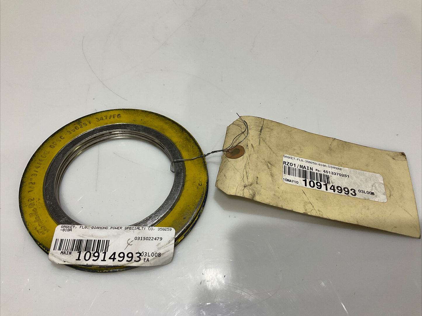 FLEXITALLIC 2 1/2” 3/47600 DPSC 350257 347/FG GASKET 678 LOT OF 2