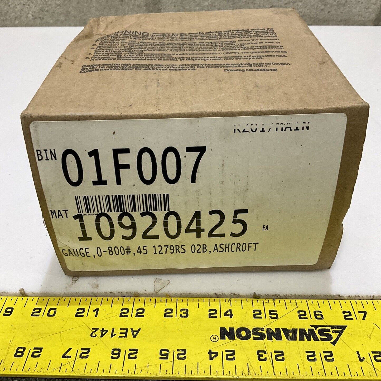 ASHCROFT 45-1279-RS-02B-800 PRESSURE GAUGE 4-1/2IN 316 TUBE 678