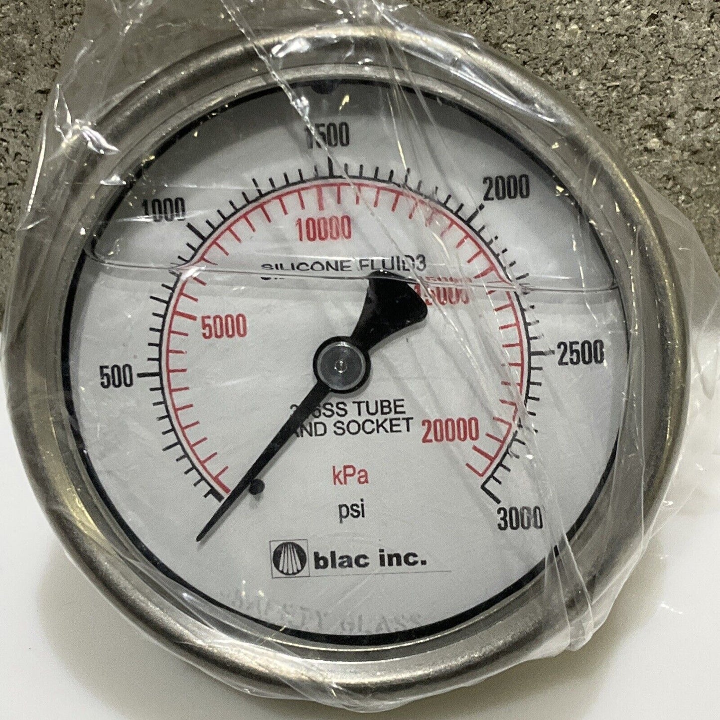 BLAC INC 00011-P-0049 S25874 PRESSURE GAUGE 2.5IN FACE 0-3000 PSI 678