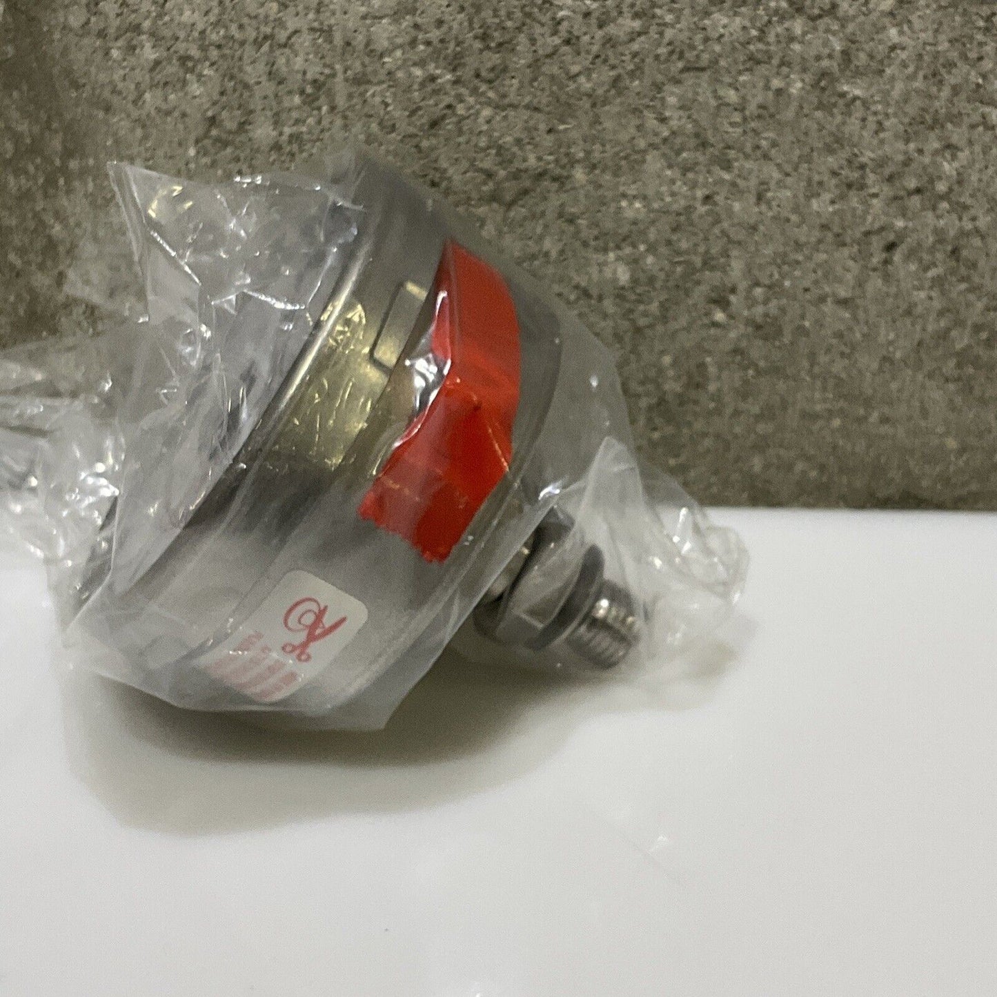 BLAC INC 00011-P-0049 S25874 PRESSURE GAUGE 2.5IN FACE 0-3000 PSI 678