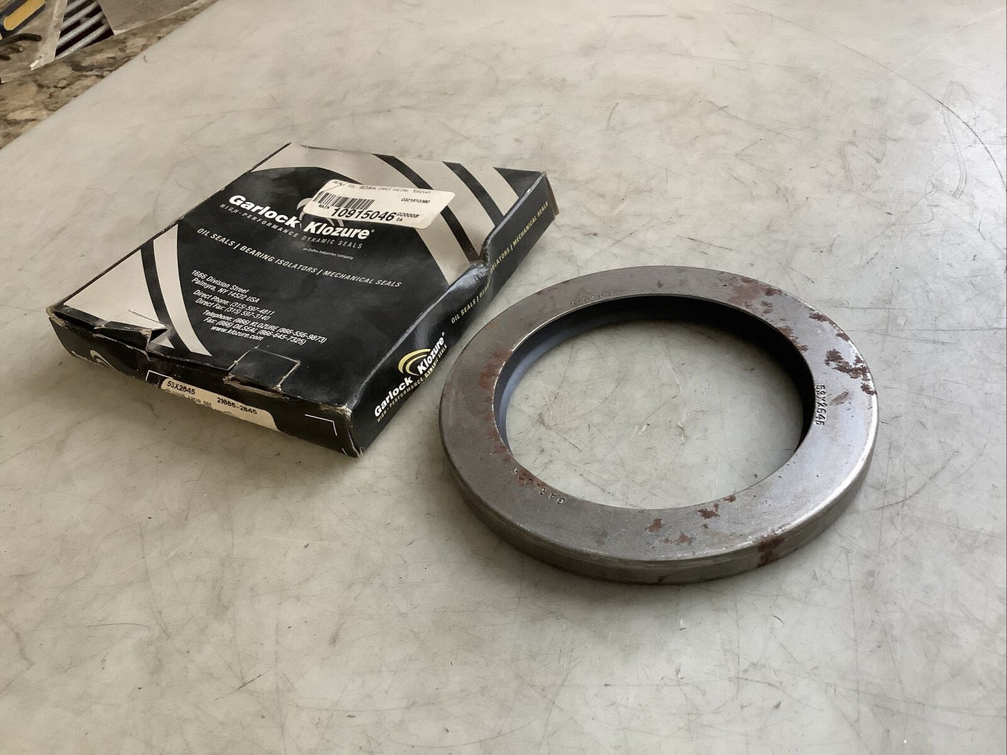 GARLOCK 53X2645 21086-2645 OIL SEAL 5-13/16IN X 4-1/4IN X 1/2IN 678