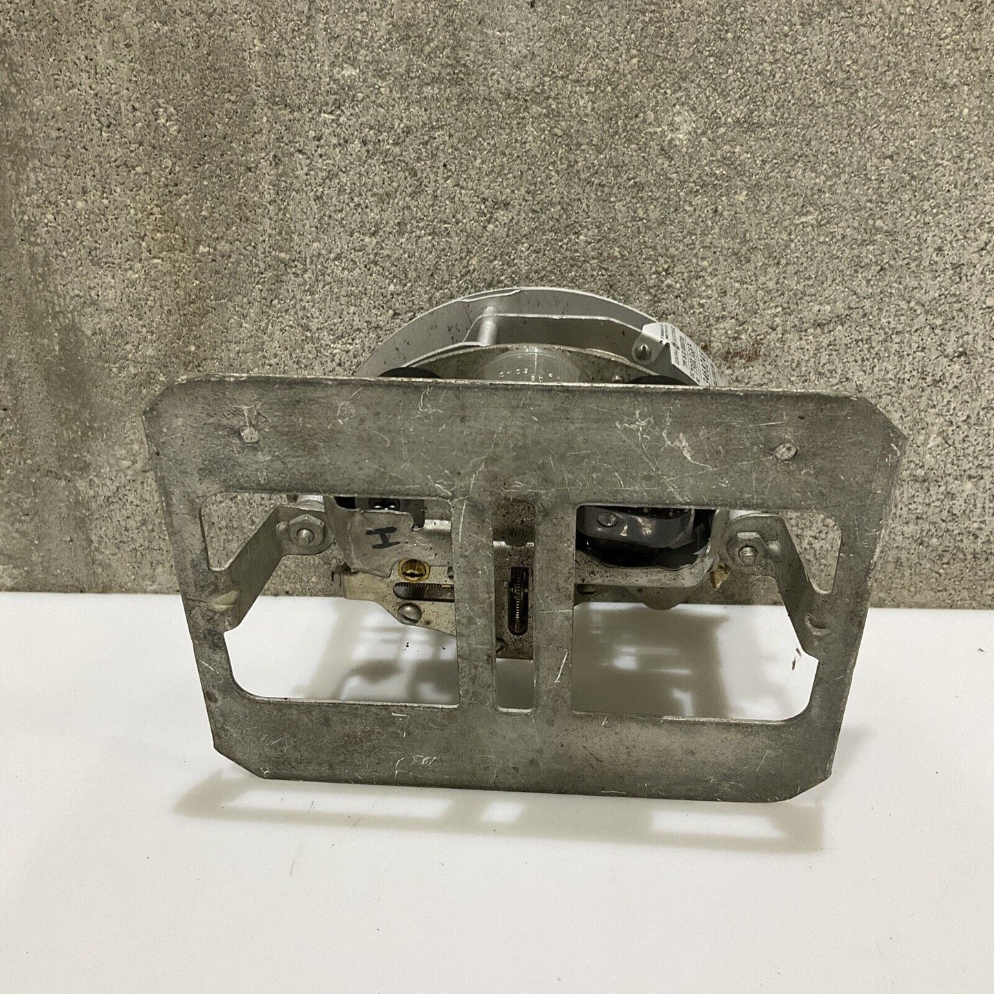 GENERAL ELECTRIC GE 30 730X3G87 DEMAND REGISTER METER 678