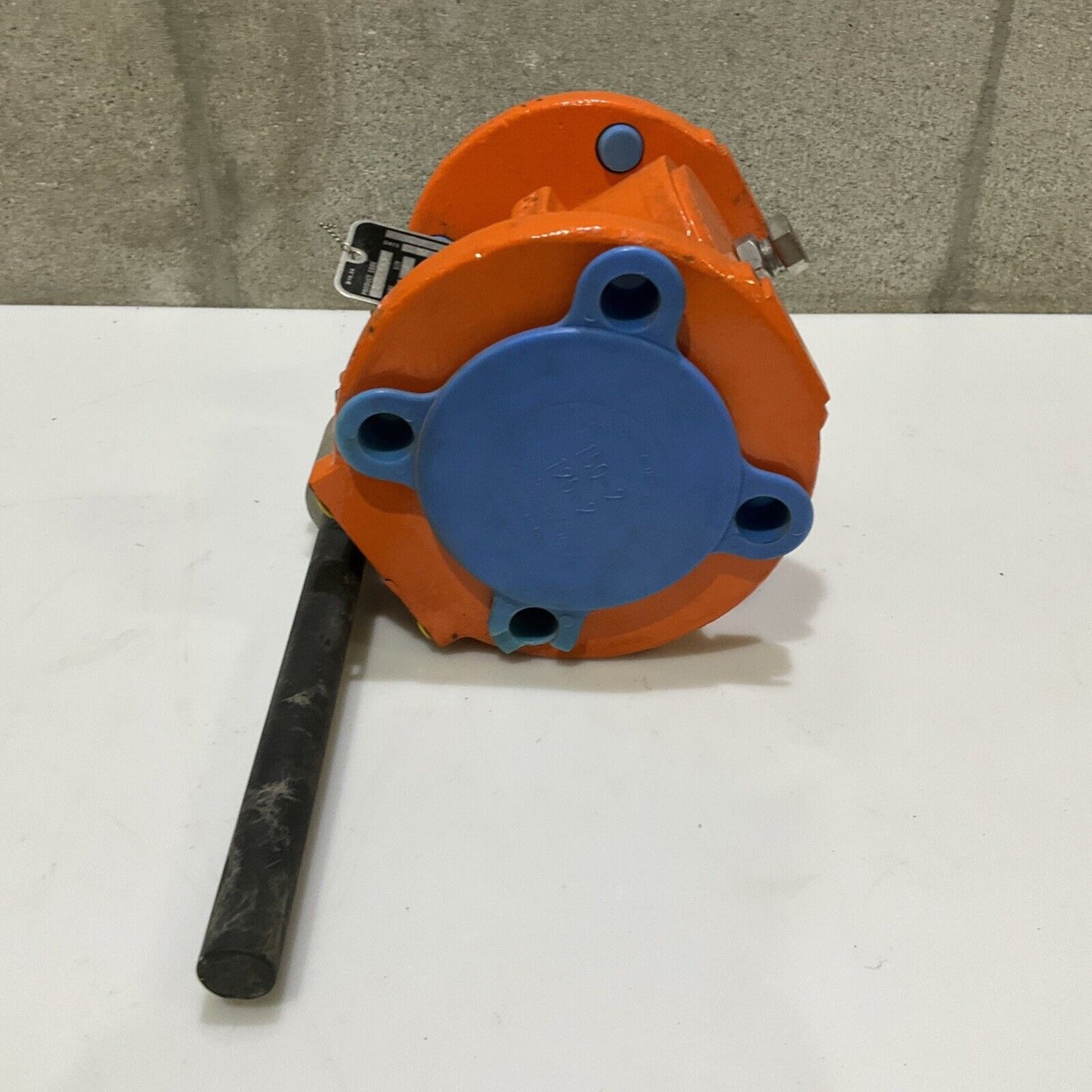 XOXMOX 9RB710L1 SLEEVE PLUG VALVE 2 IN 150 PSI 678