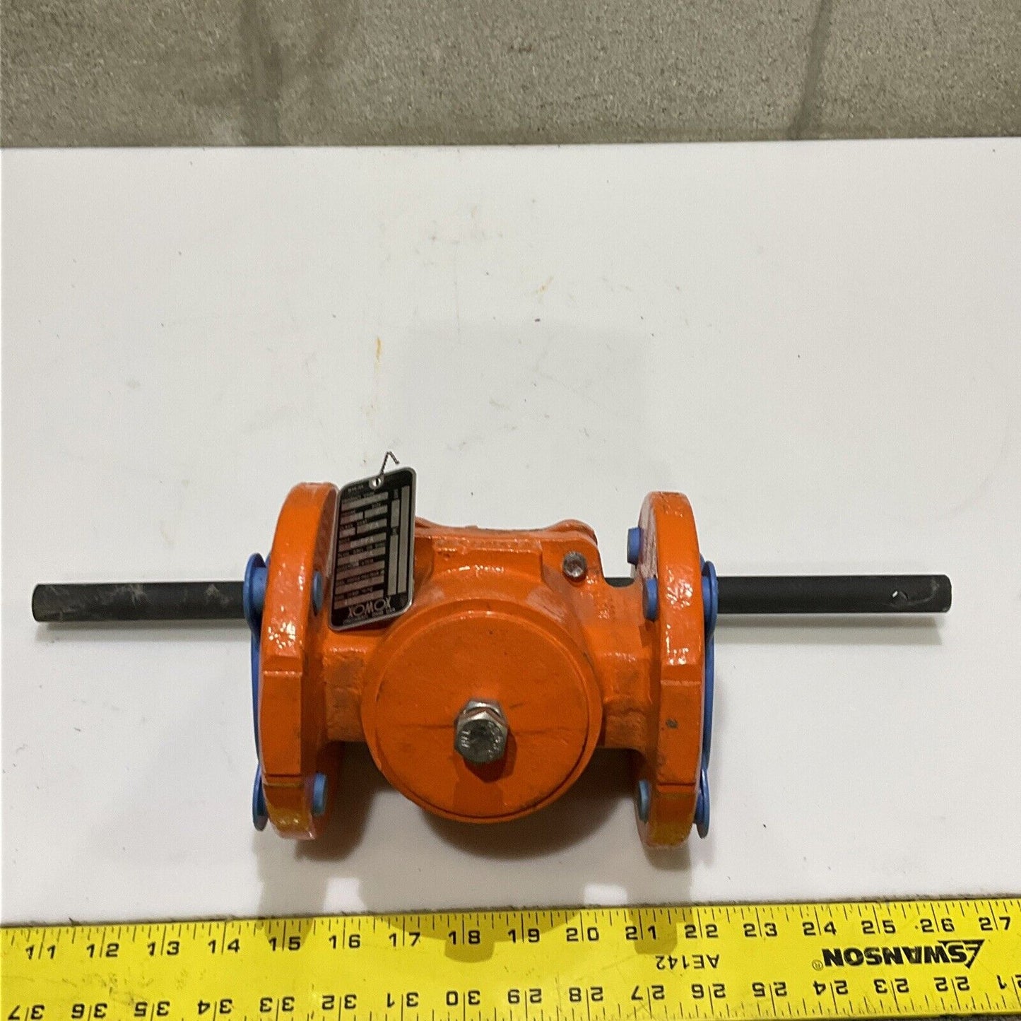 XOXMOX 9RB710L1 SLEEVE PLUG VALVE 2 IN 150 PSI 678