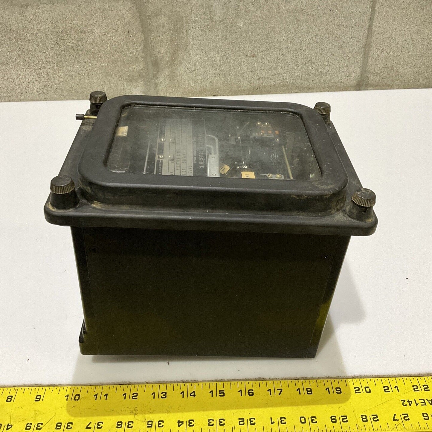 GENERAL ELECTRIC GE 12IAC51B104A TIME OVER CURRENT RELAY 678