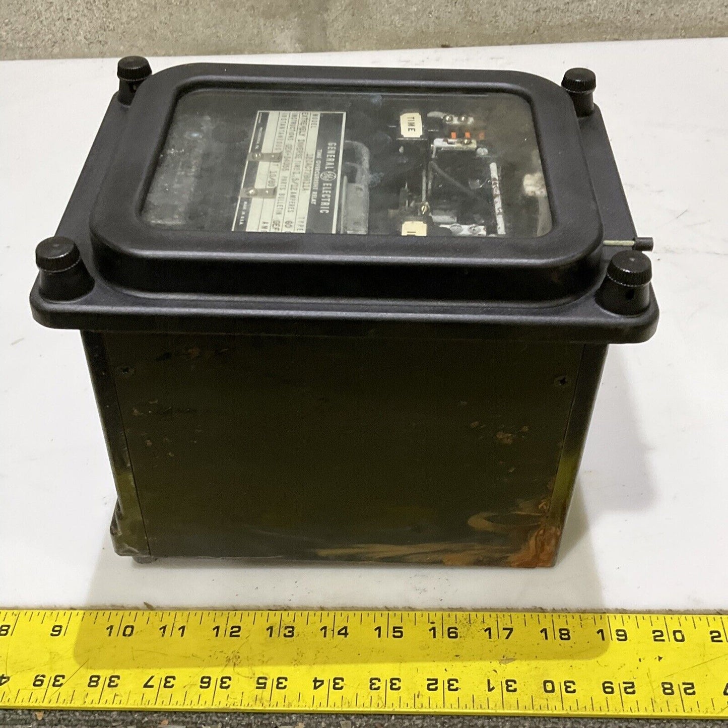 GENERAL ELECTRIC GE 12lAC77B811A TIME OVER CURRENT RELAY 678