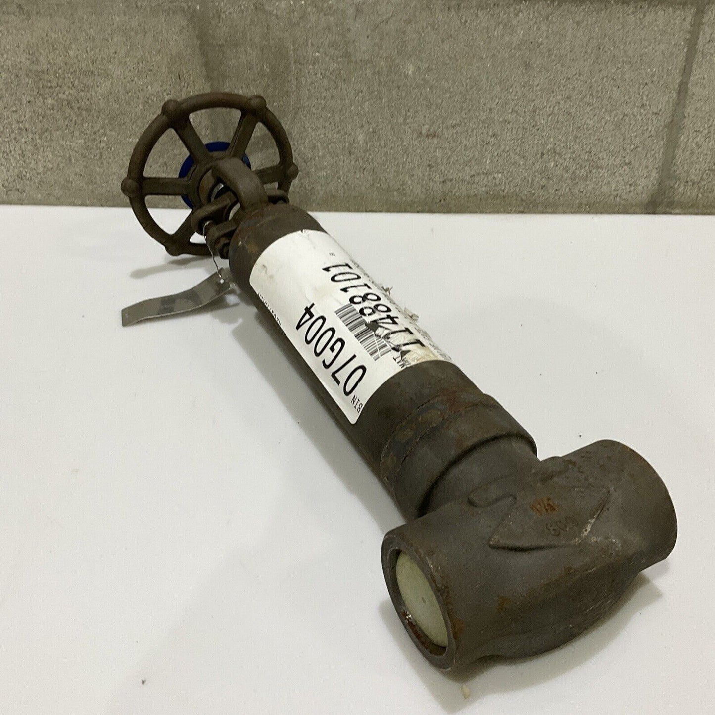 OMB SF-WP-810-5-THD NACE A105 GATE VALVE 1 1/2 IN 800 LB 678
