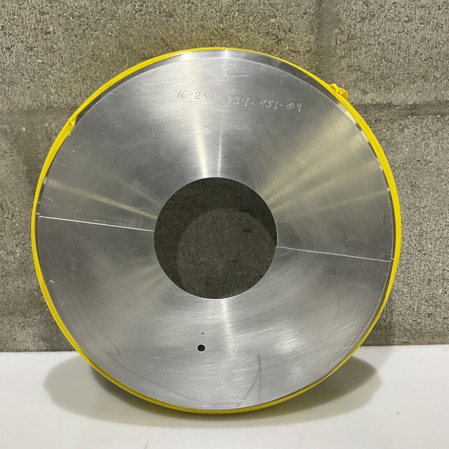 AC COMPRESSOR CORP 16-240-734-451-04 OIL BAFFLE 678
