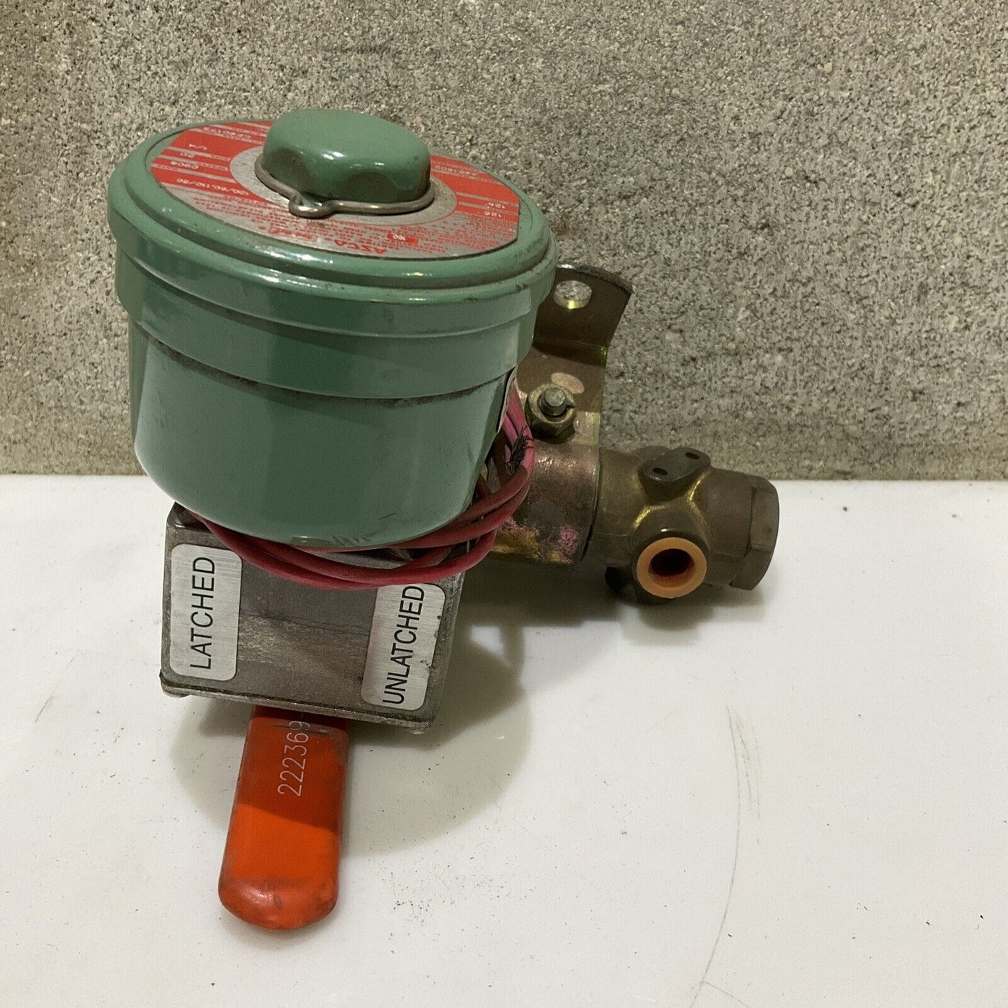 ASCO EF8310B040 A951802 SOLENOID VALVE 120/60 V 110/50 HZ 678