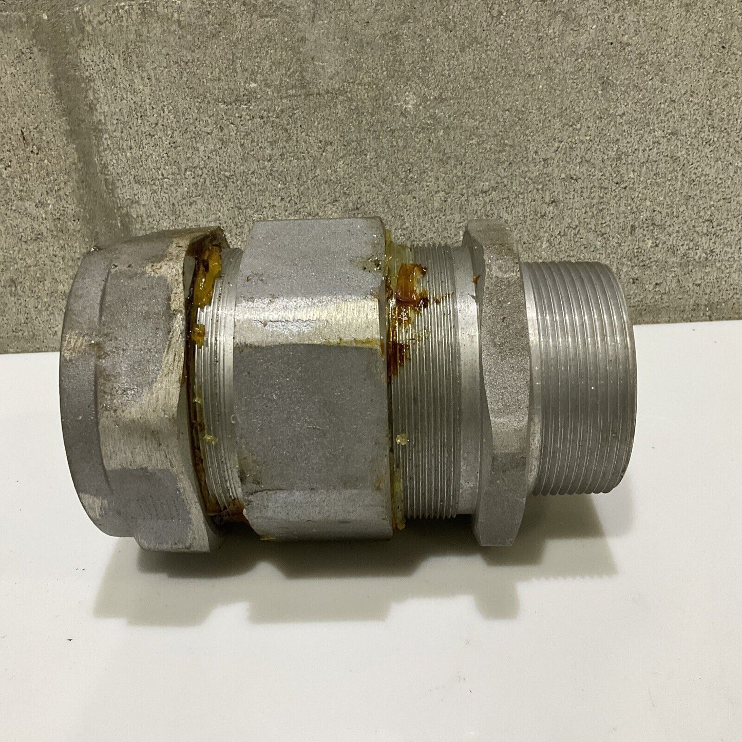 CROUSE HINDS TMC8302 TERMINATOR CABLE FITTING 678