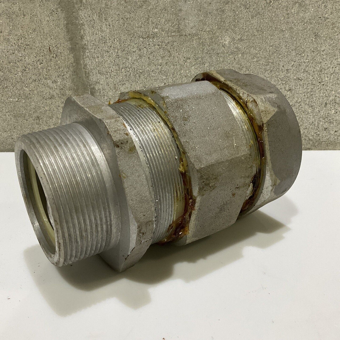 CROUSE HINDS TMC8302 TERMINATOR CABLE FITTING 678