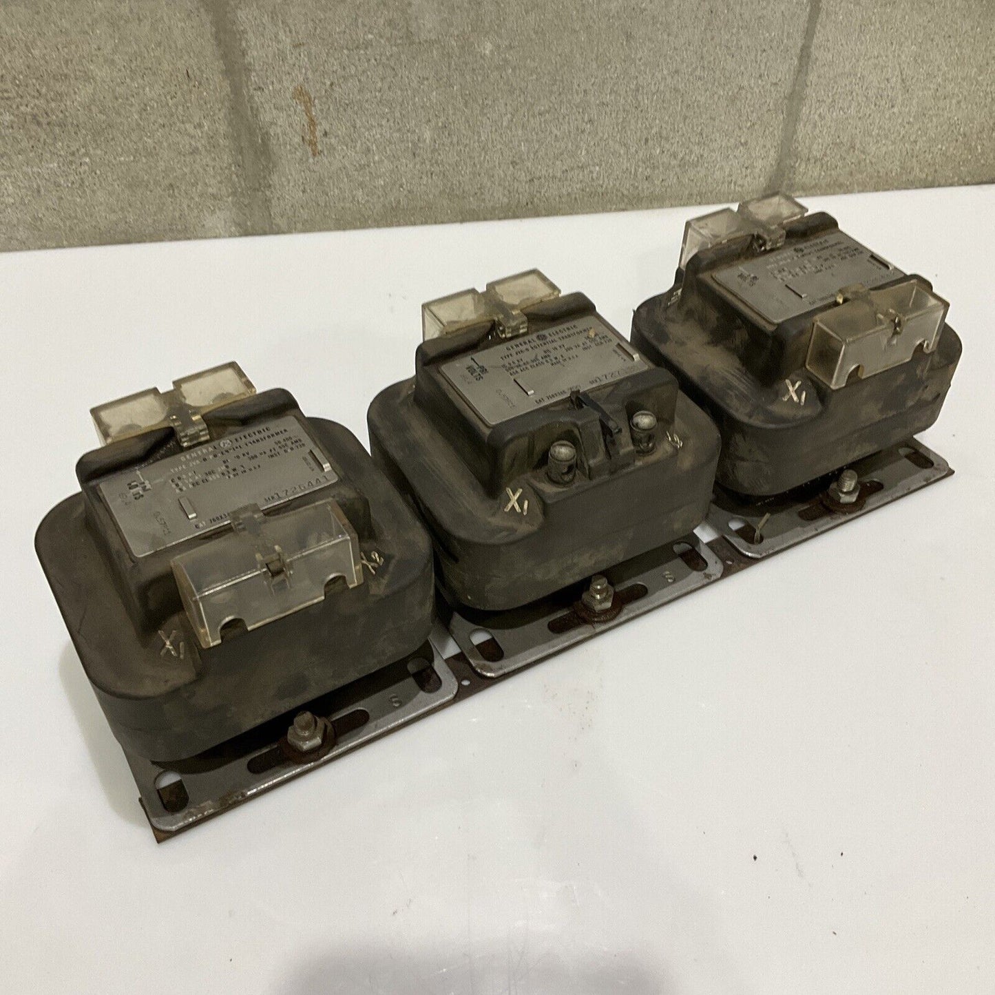 GENERAL ELECTRIC GE JVA-0 POTENTIAL TRANSFORMER 678 LOT OF 3