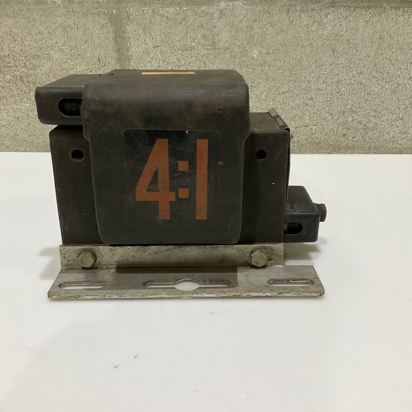 WESTINGHOUSE PXA-10 69H974 592A781G04 TRANSFORMER 480/480 Y V 10 KV 60 CYCLE678