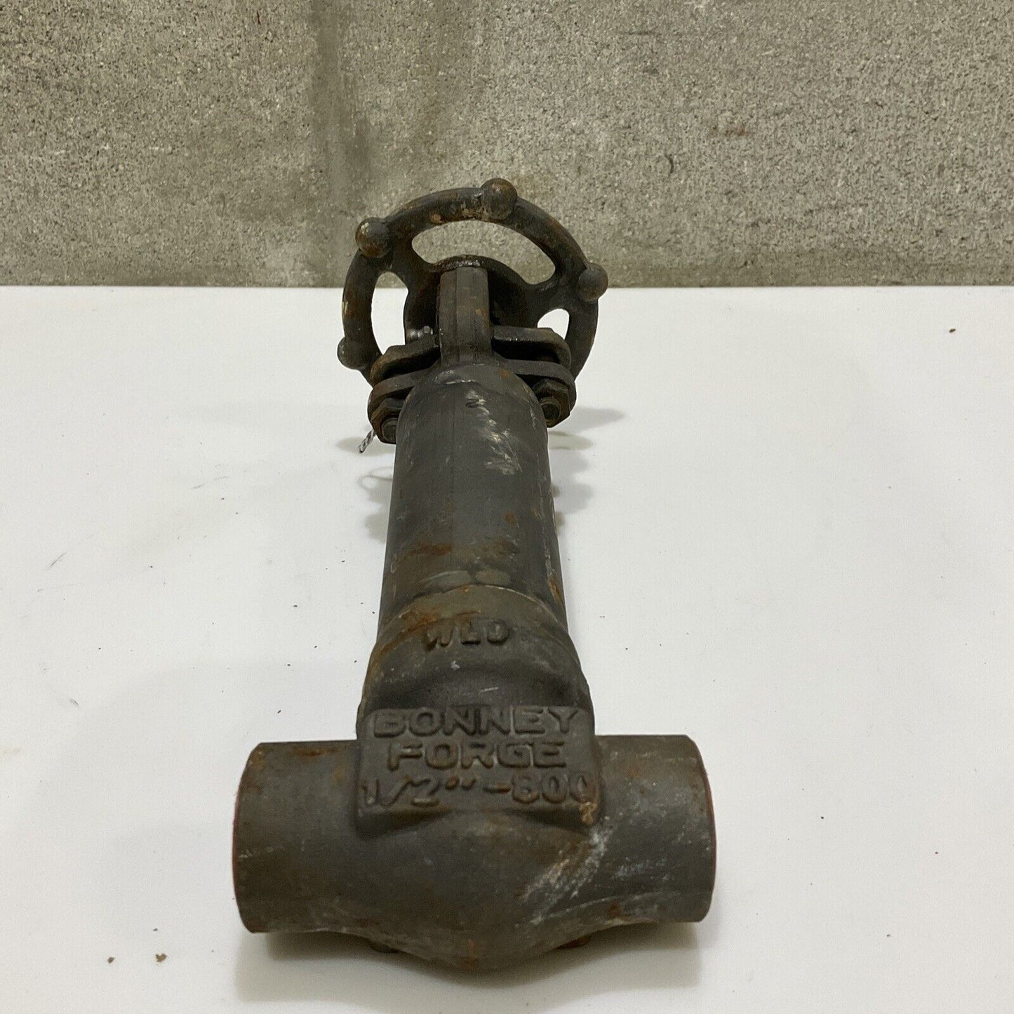BONNEY FORGE A105 GATE VALVE DN15-1/2 IN 800 LB 678